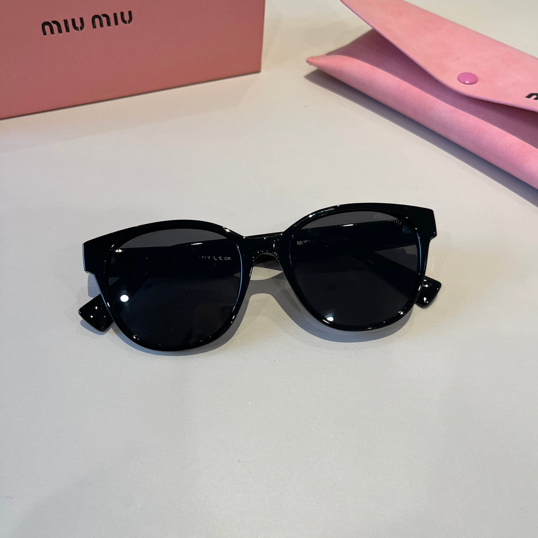 Miu Miu Fashion Black Lens Sunglasses for Men & Women - 382989 - detail image 5