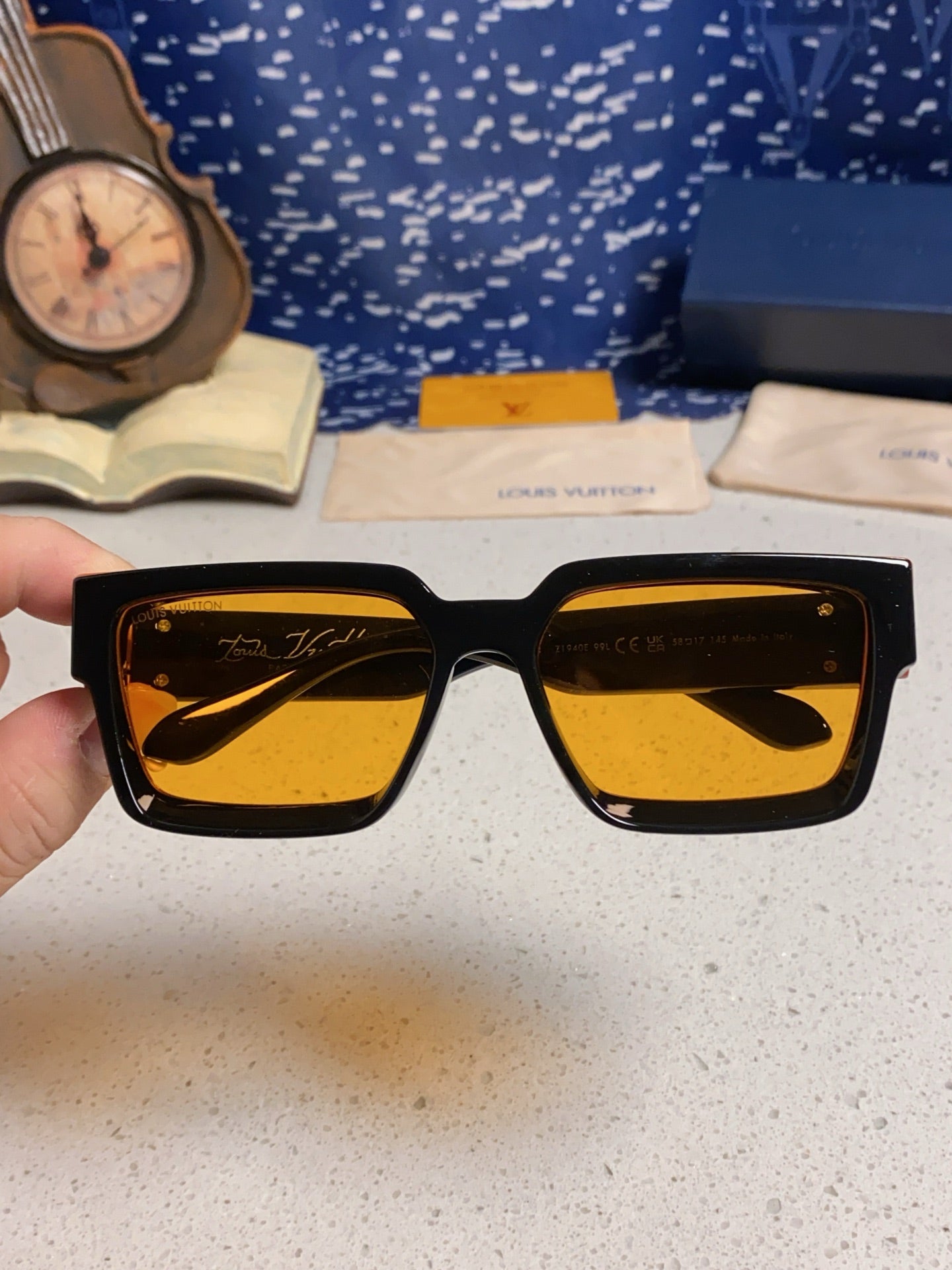 Louis Vuitton M96006 Square Orange Lens Sunglasses for Men & Women - detail image 4