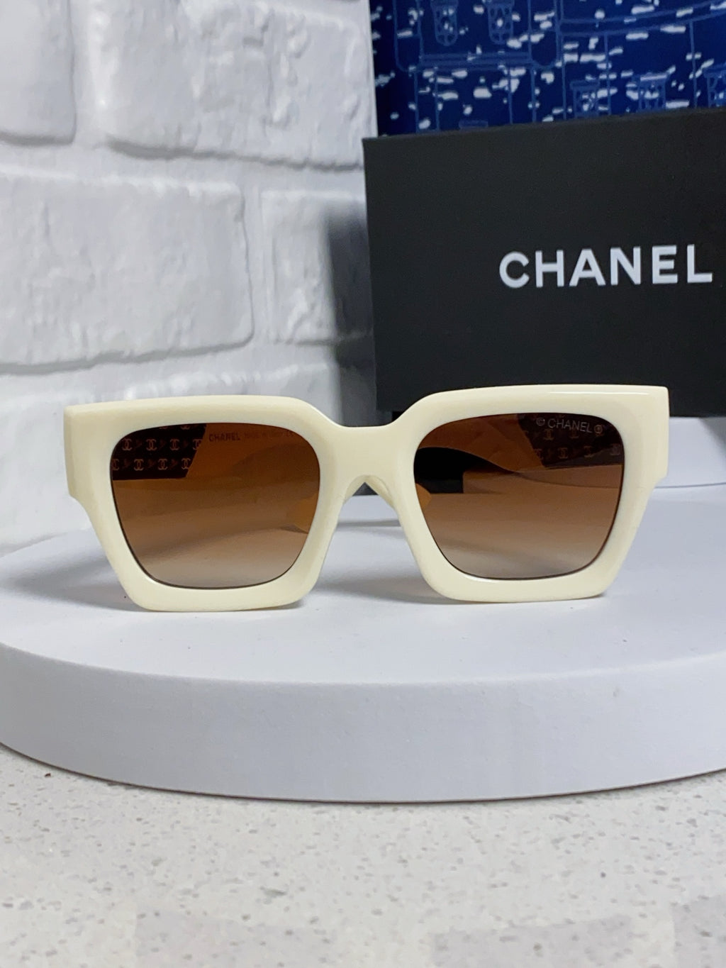 Chanel Polarized Square Brown Lens Sunglasses for Women - 398497 - detail image 2