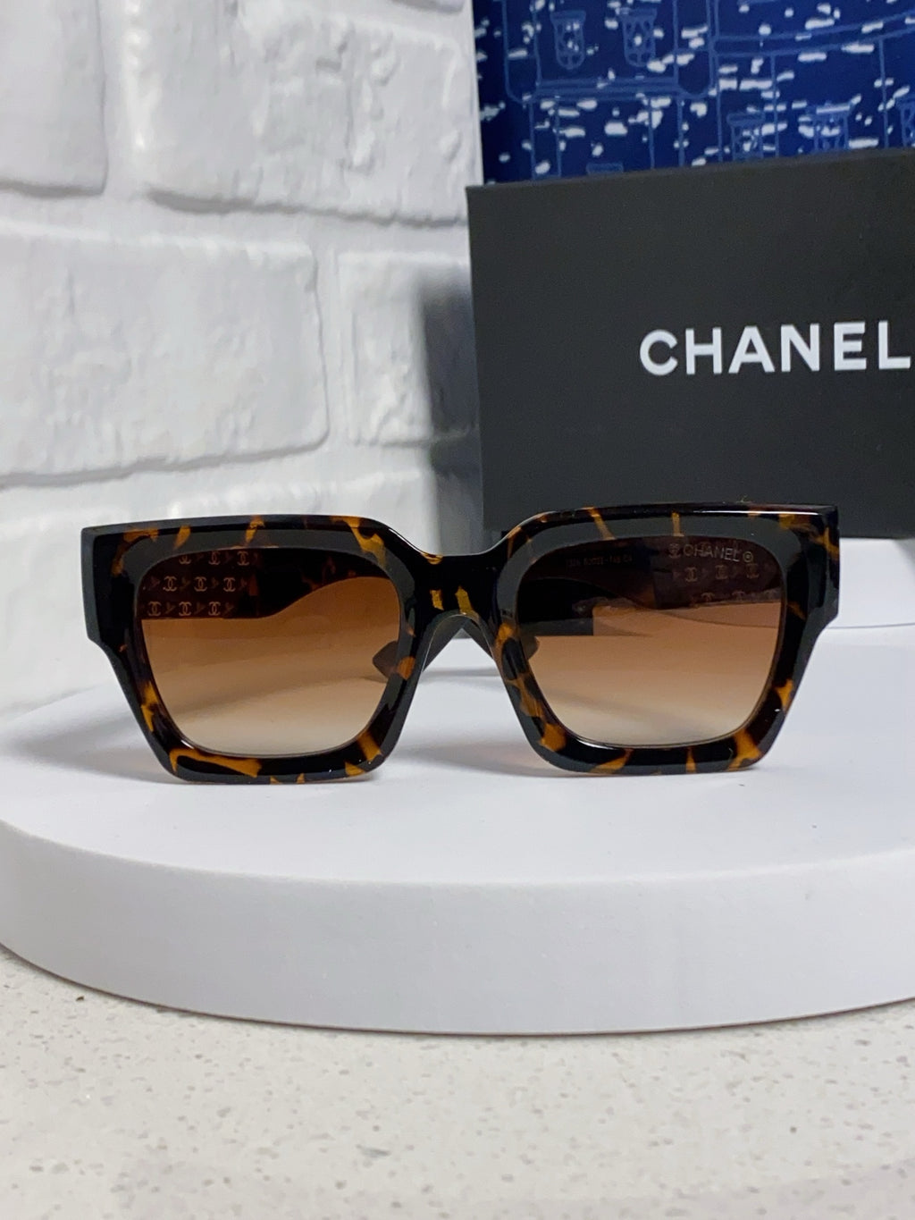 Chanel Polarized Square Brown Lens Sunglasses for Women - 158344 - detail image 2