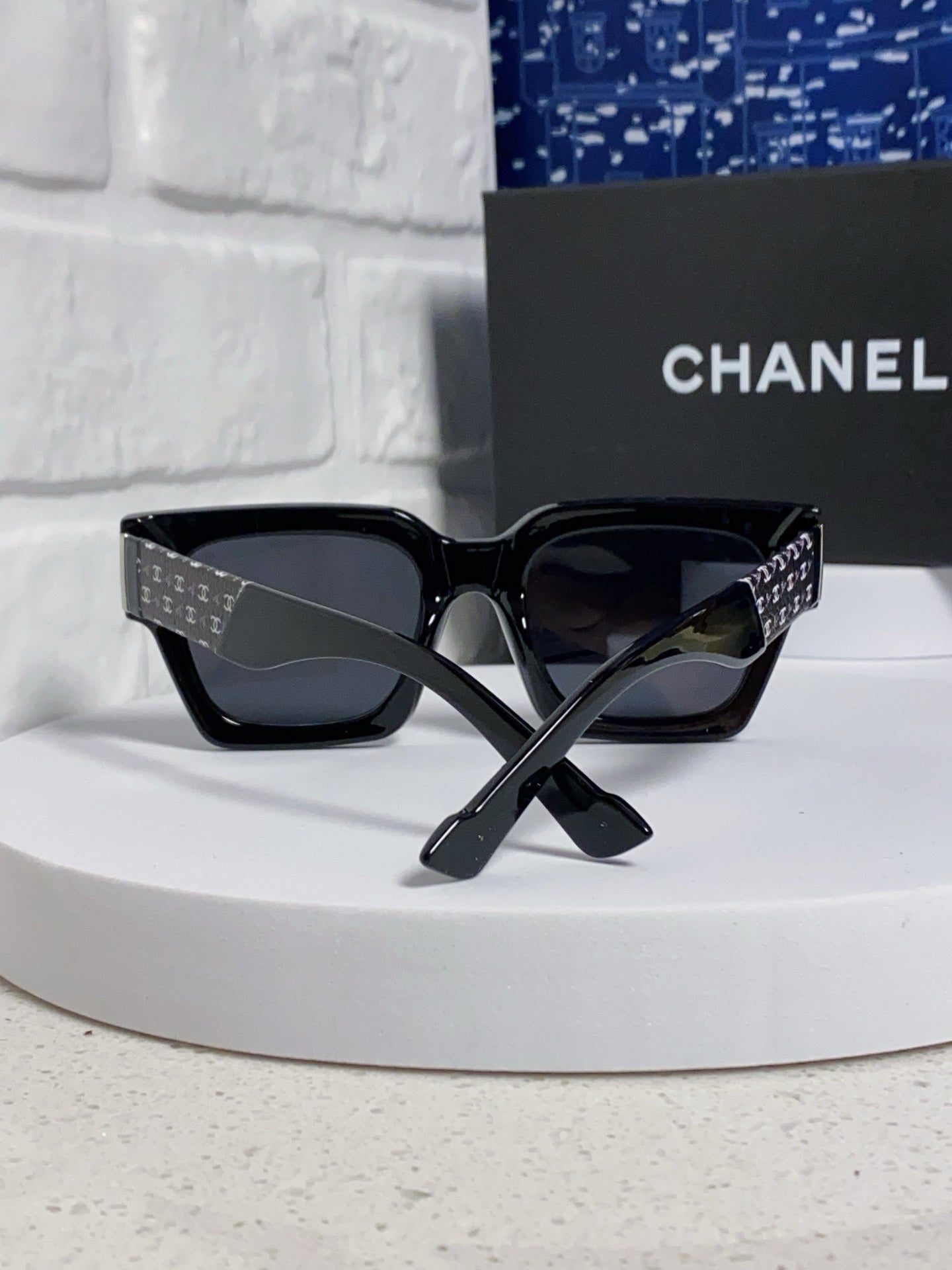 Chanel Polarized Square Gray Lens Sunglasses for Women - 398499 - detail image 3