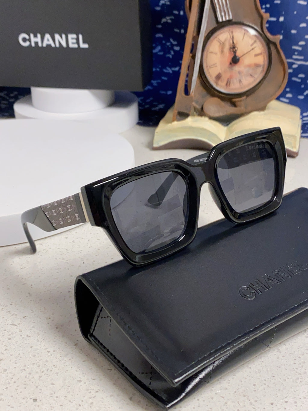 Chanel Polarized Square Gray Lens Sunglasses for Women - 158345 - detail image 10