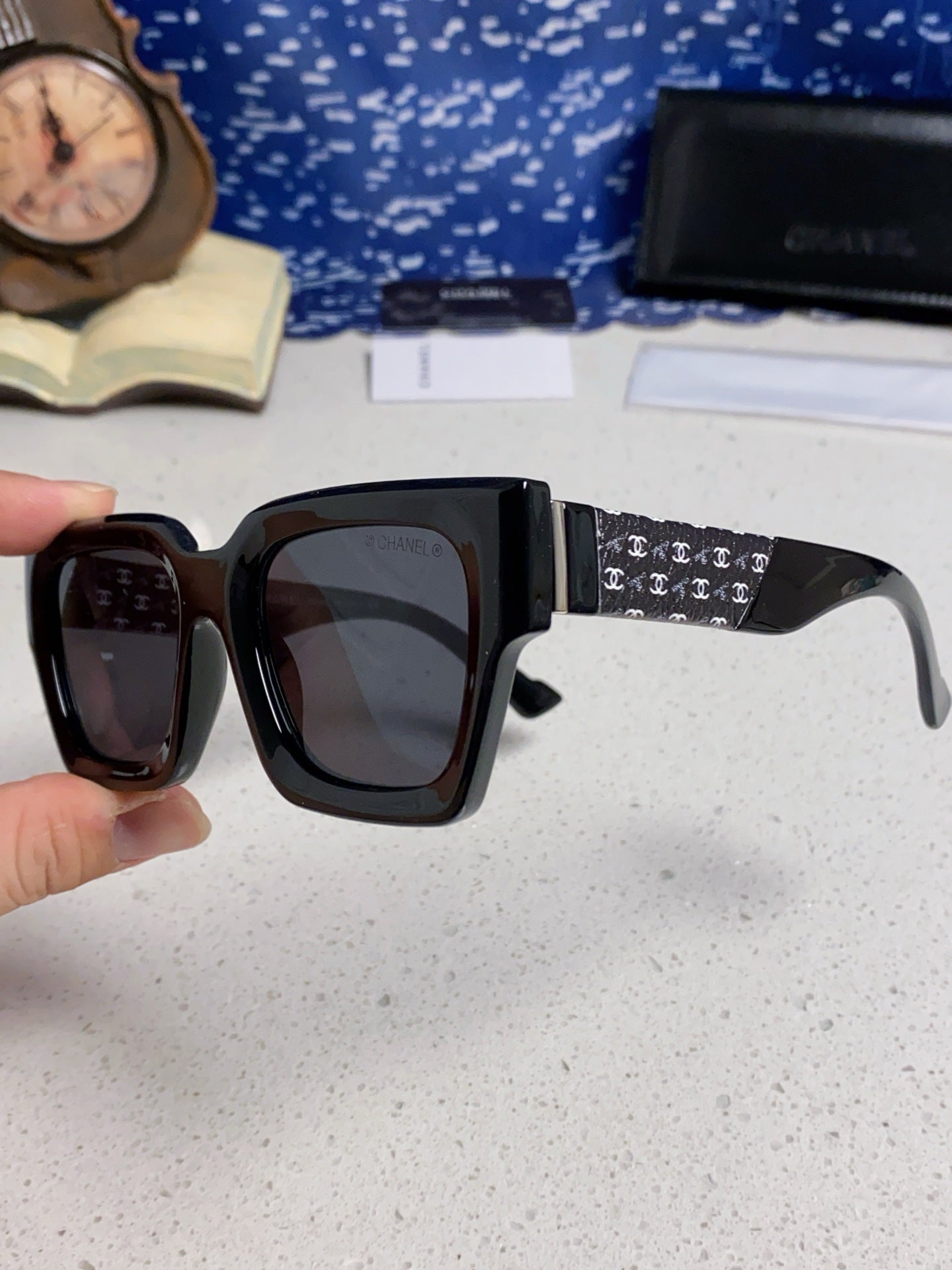 Chanel Polarized Square Gray Lens Sunglasses for Women - 158345 - detail image 6