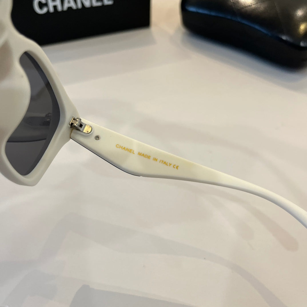 Chanel Fashion Silver Lens Sunglasses for Men & Women - 382182 - detail image 10