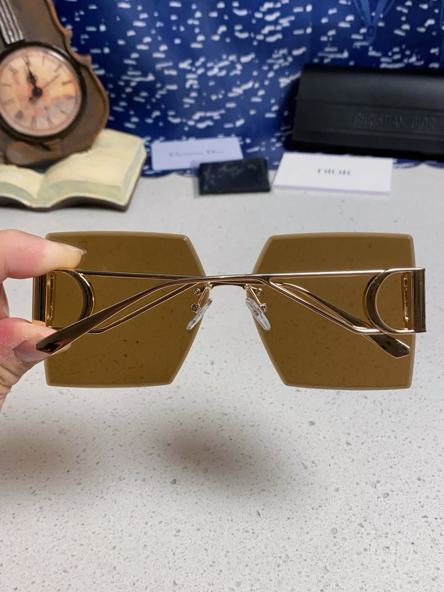 Dior 30MONTAIGNE Lightweight Rimless Brown Lens Sunglasses for Men & Women - detail image 5