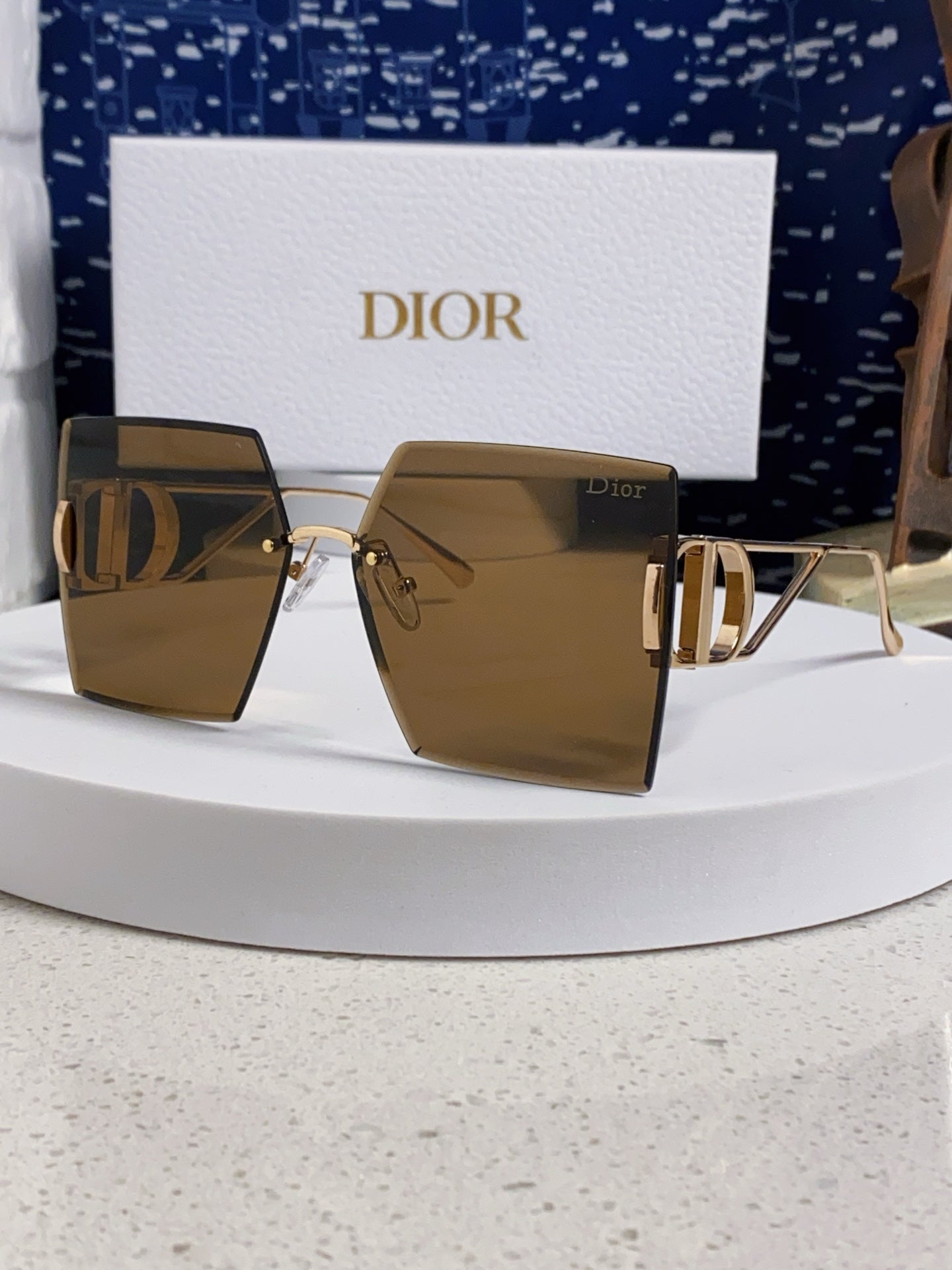 Dior 30MONTAIGNE Lightweight Rimless Brown Lens Sunglasses for Men & - 415460
