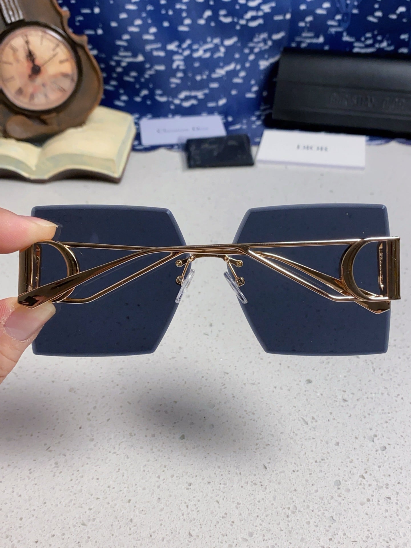 Dior 30MONTAIGNE Lightweight Rimless Blue Lens Sunglasses for Men & W - 867126 - detail image 5