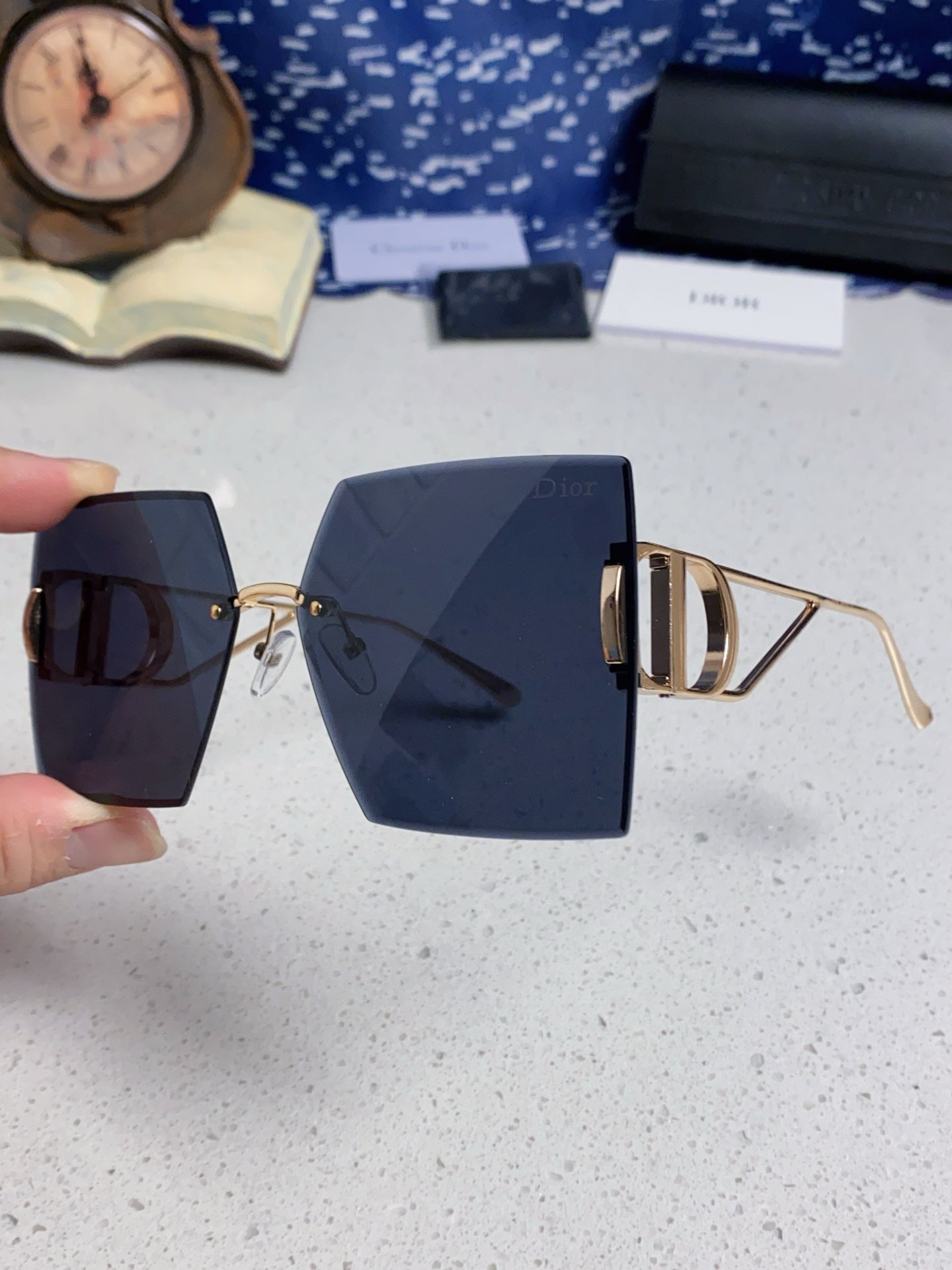 Dior 30MONTAIGNE Lightweight Rimless Blue Lens Sunglasses for Men & W - 867126 - detail image 6