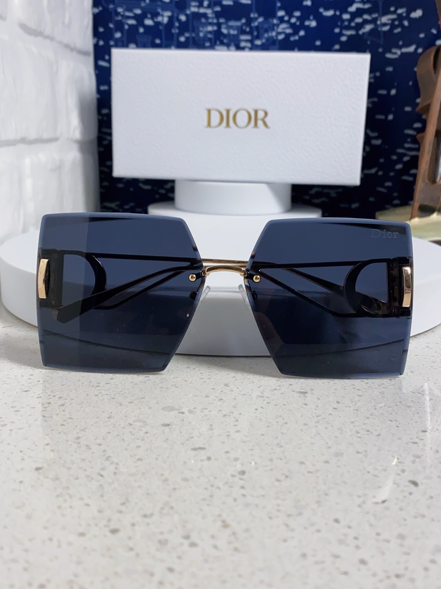 Dior 30MONTAIGNE Lightweight Rimless Blue Lens Sunglasses for Men & Women - detail image 9