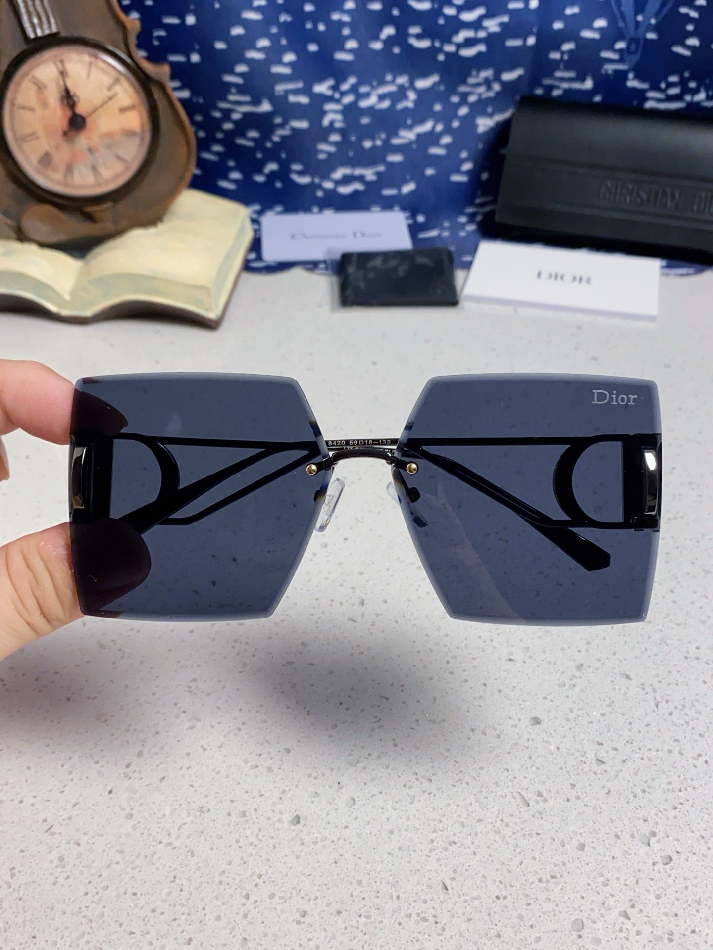 Dior 30MONTAIGNE Lightweight Rimless Red Lens Sunglasses for Men & Wo - 867127 - detail image 4