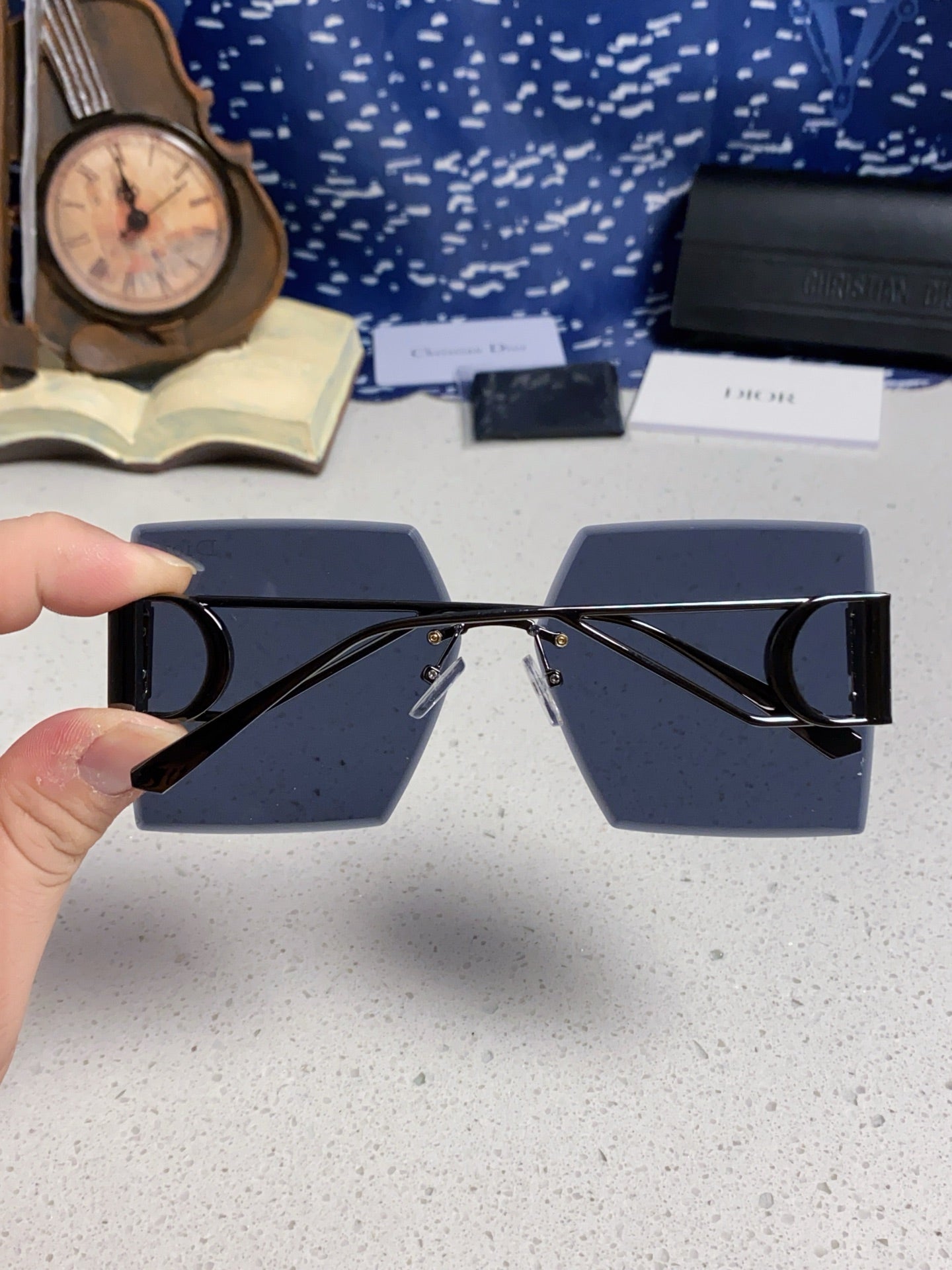 Dior 30MONTAIGNE Lightweight Rimless Red Lens Sunglasses for Men & Women - detail image 5
