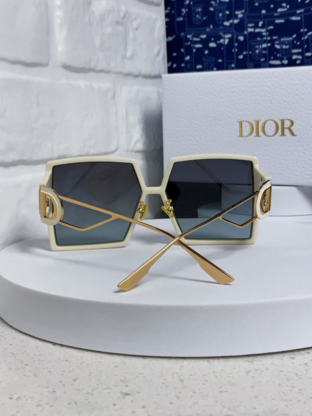 Dior Square Red Lens Sunglasses for Women - 415410 - detail image 3