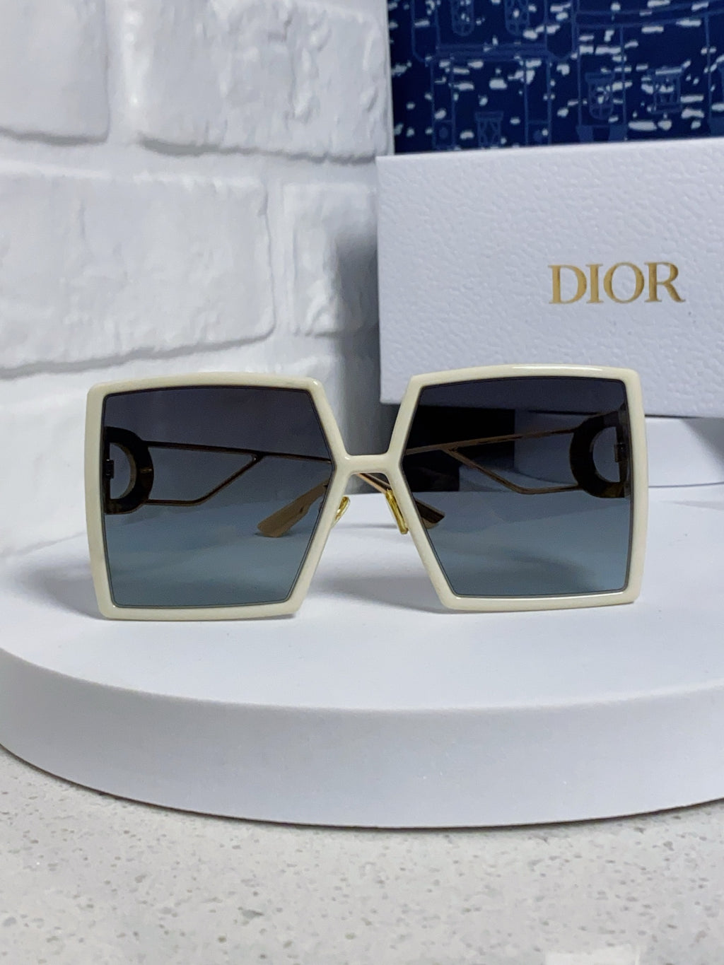 Dior Square Red Lens Sunglasses for Women - 415410 - detail image 2
