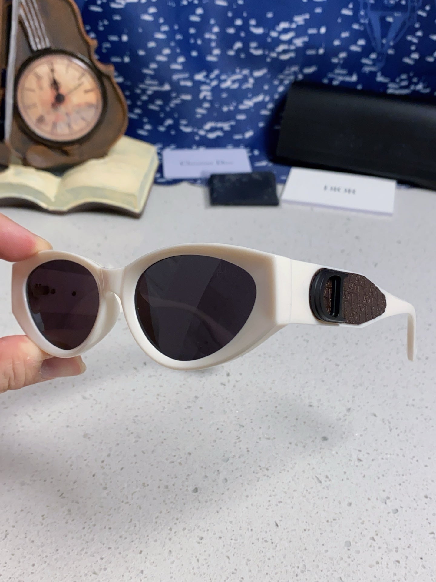 Dior Polarized Fashion Silver Lens Sunglasses for Women - 415365 - detail image 6