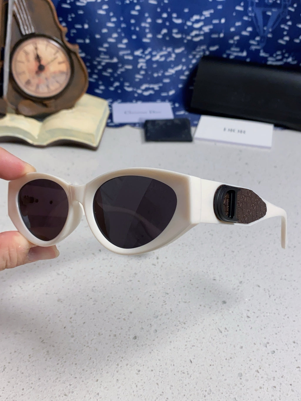Dior Polarized Fashion Silver Lens Sunglasses for Women - 867129 - detail image 6