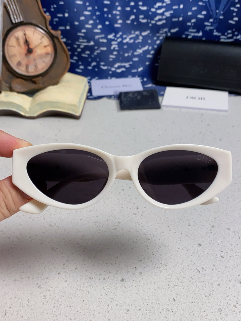 Dior Polarized Fashion Silver Lens Sunglasses for Women - 867129 - detail image 4