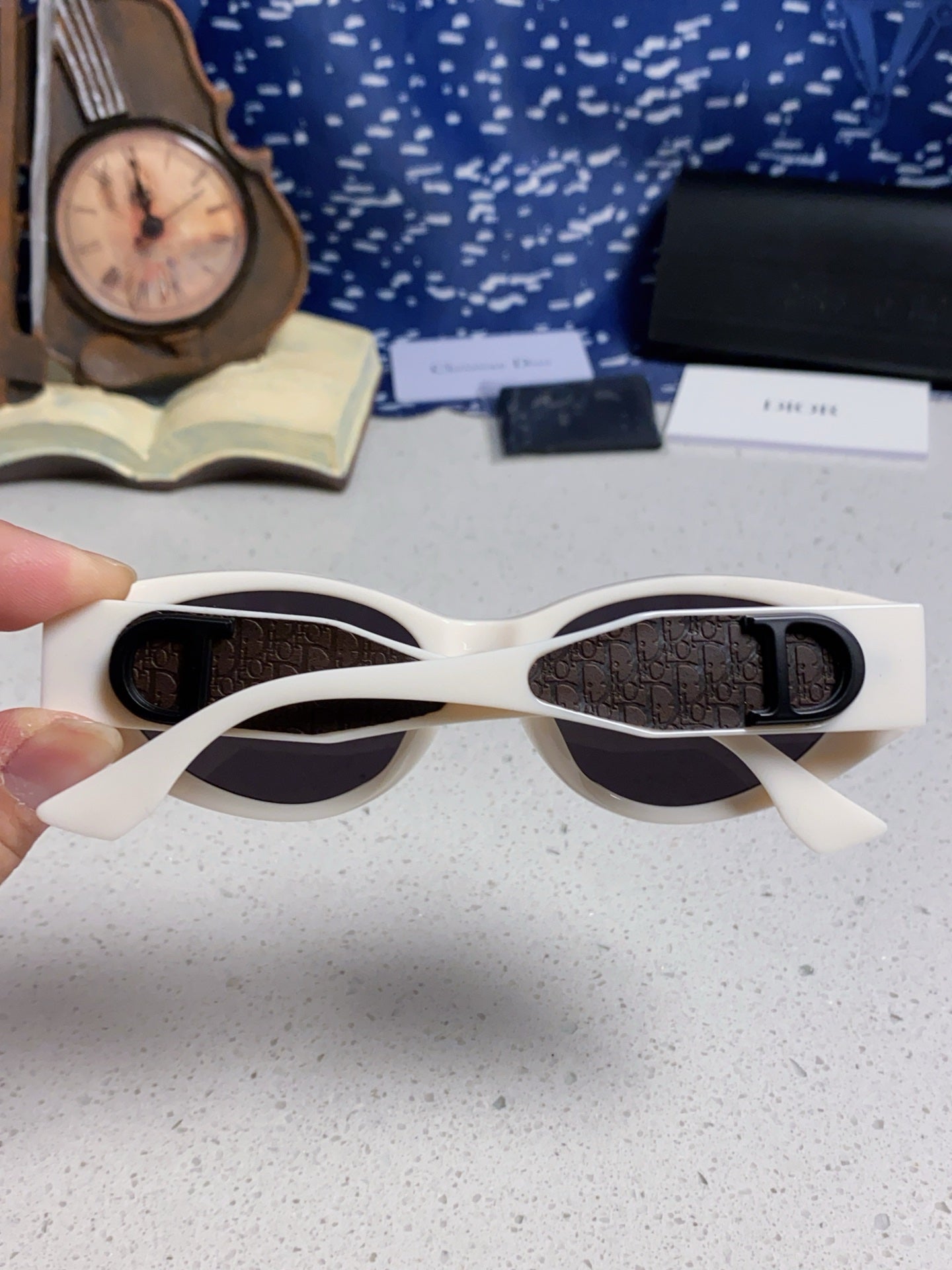 Dior Polarized Fashion Silver Lens Sunglasses for Women - 415365 - detail image 5