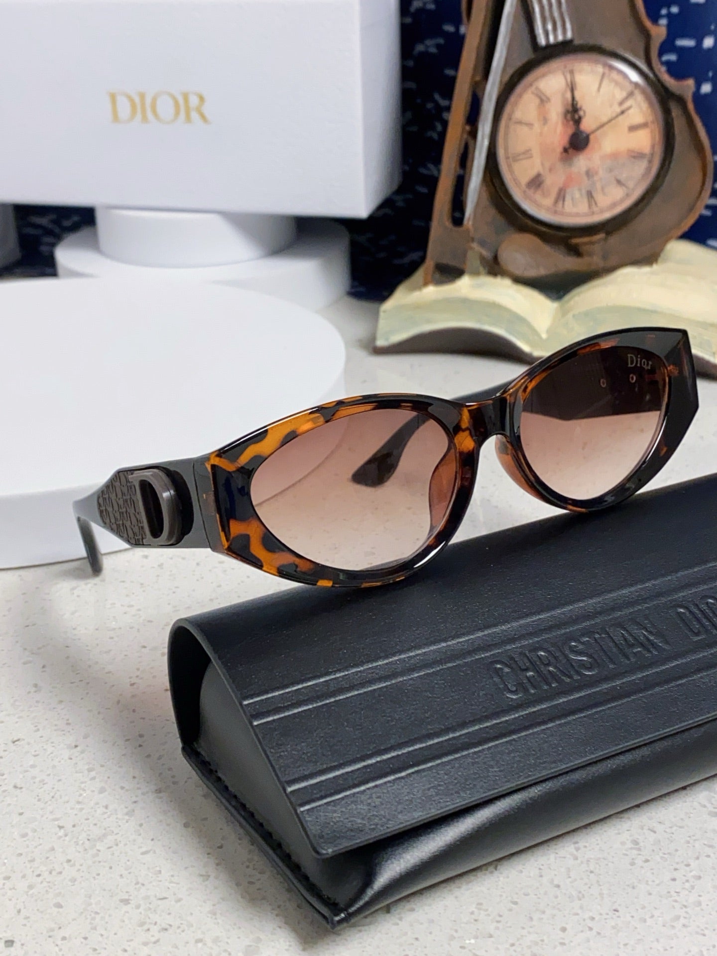Dior Polarized Fashion Silver Lens Sunglasses for Women - 415465 - detail image 10