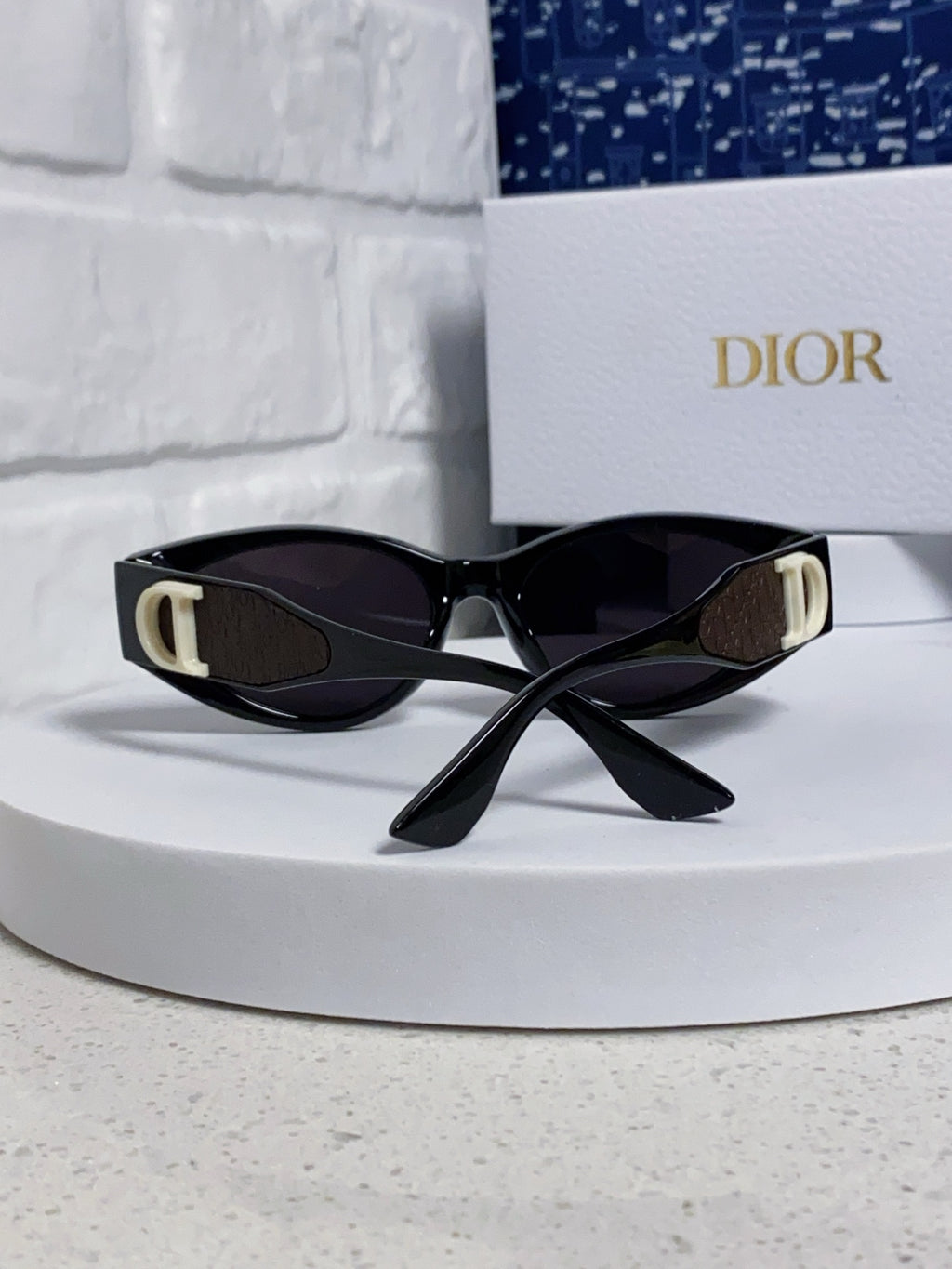 Dior Polarized Fashion Black Lens Sunglasses for Women - 867131 - detail image 3