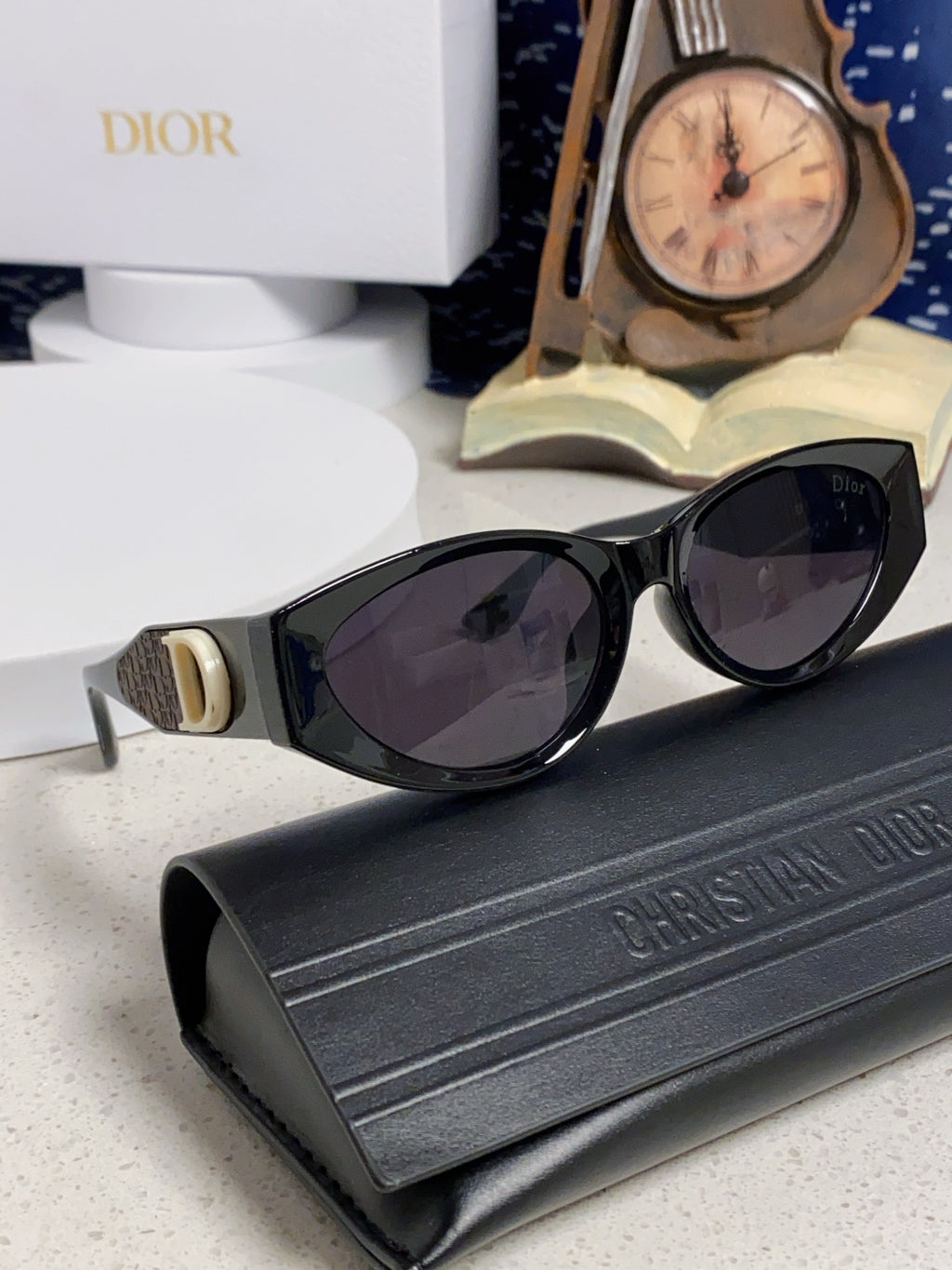 Dior Polarized Fashion Black Lens Sunglasses for Women - 415466 - detail image 10