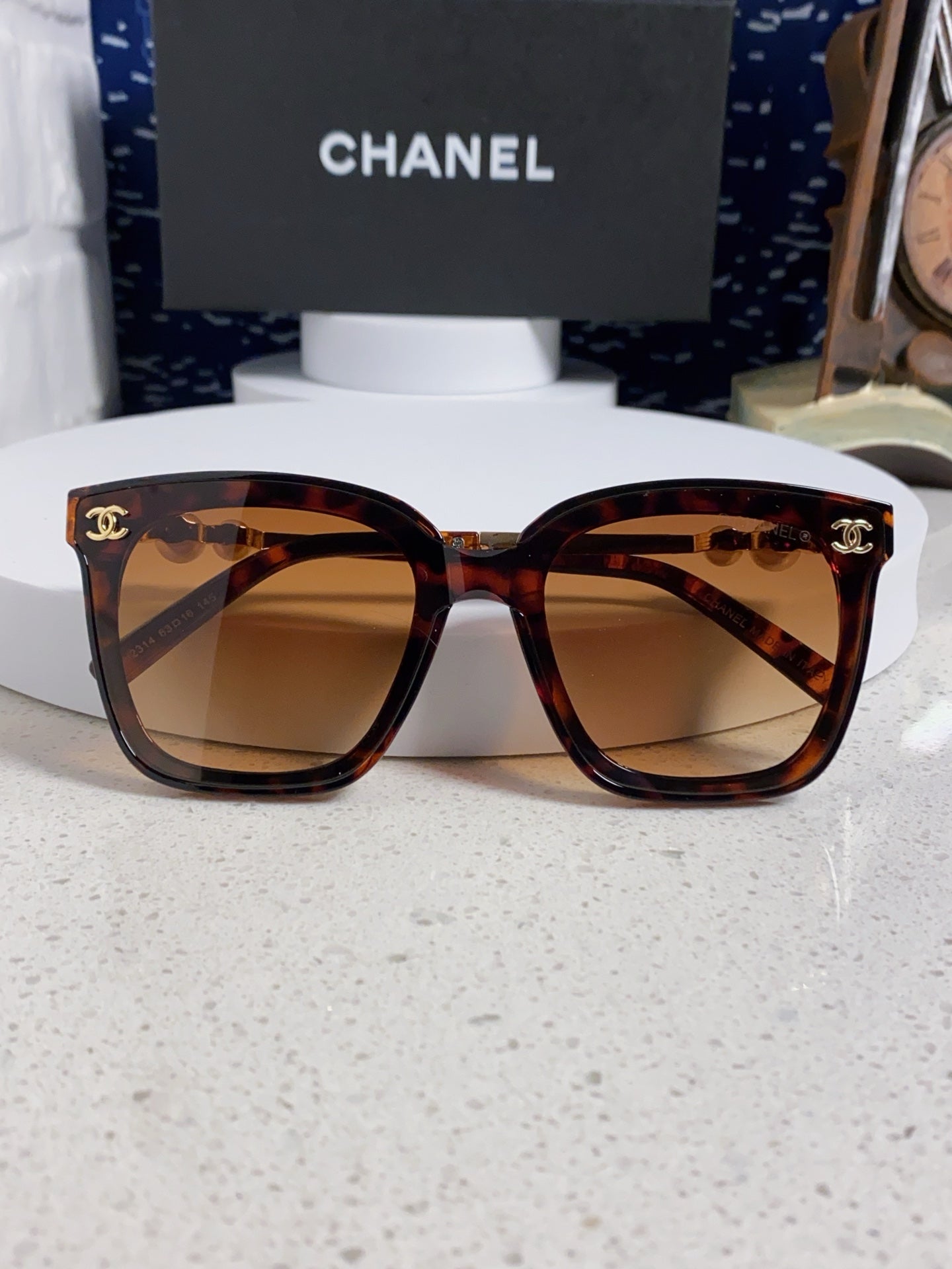 Chanel Fashion Gold Lens Sunglasses for Women - 867086 - detail image 8