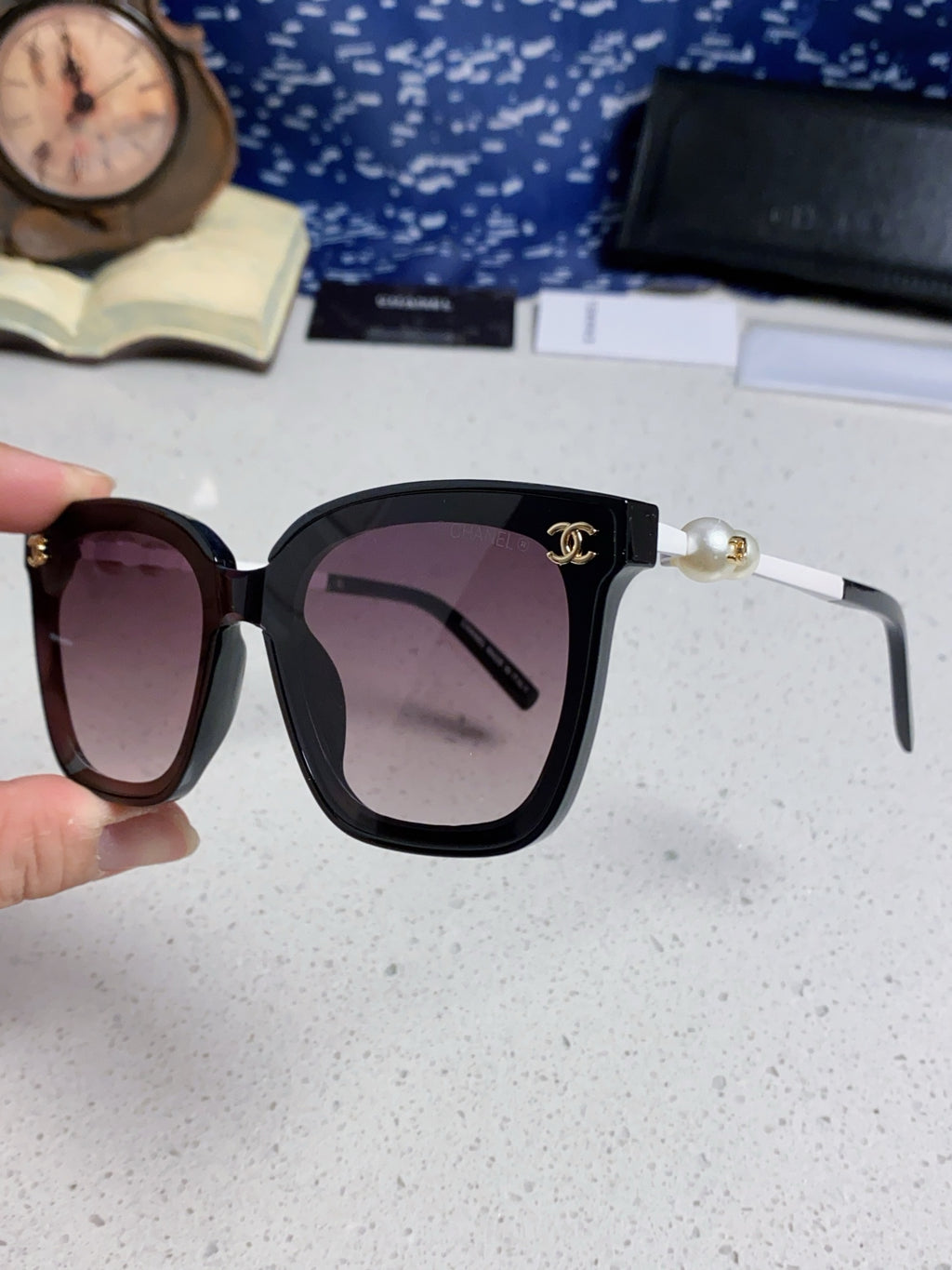 Chanel Fashion Silver Lens Sunglasses for Women - 867087 - detail image 6