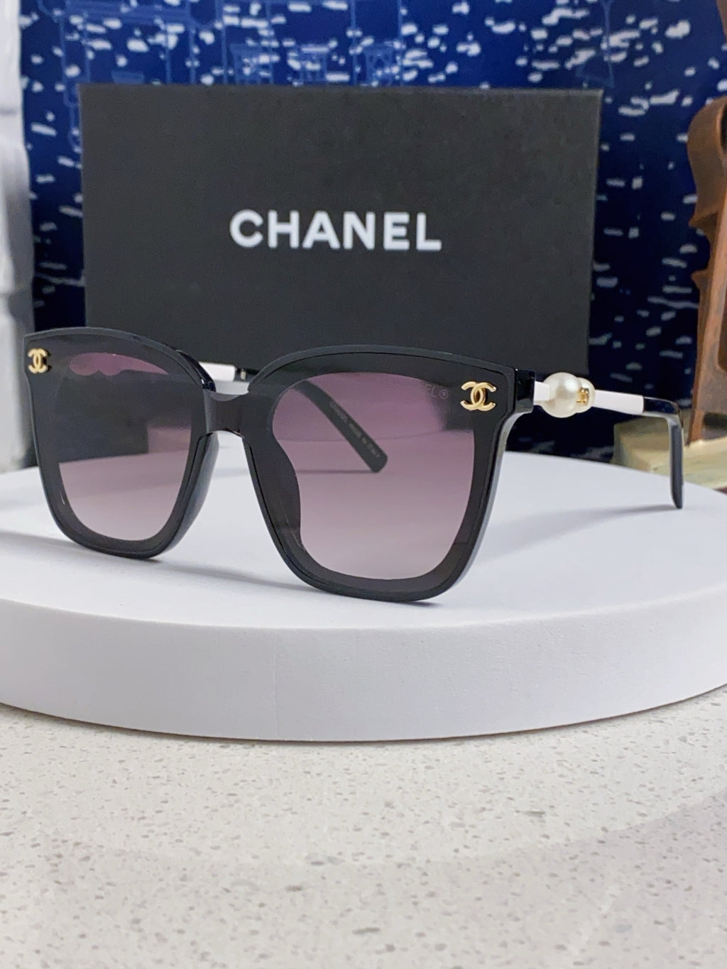Chanel Fashion Silver Lens Sunglasses for Women - 867087