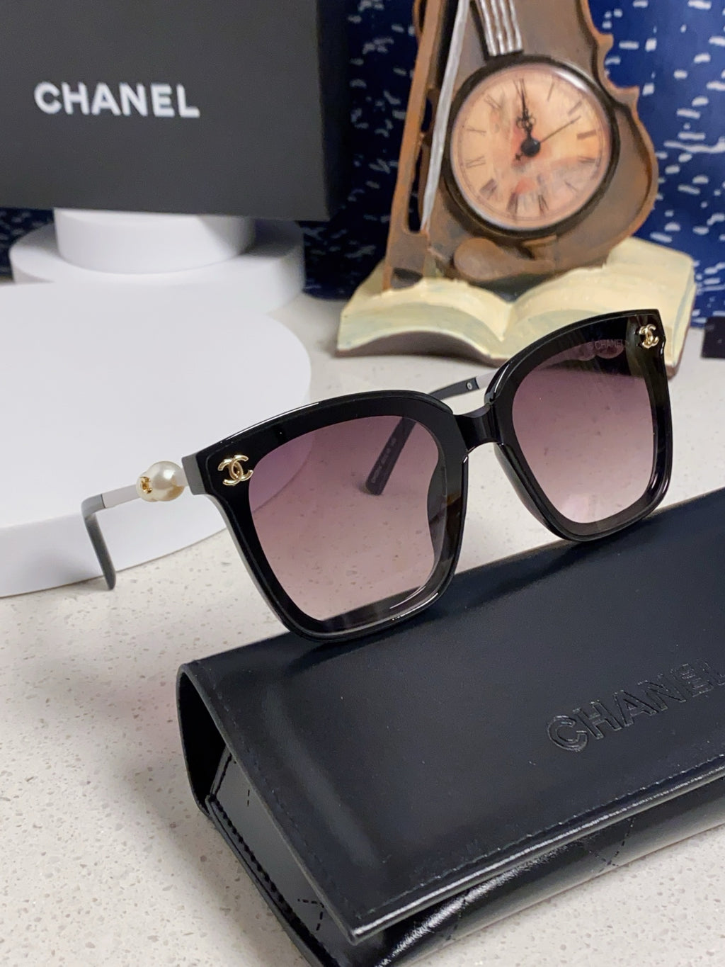 Chanel Fashion Silver Lens Sunglasses for Women - 431669 - detail image 9