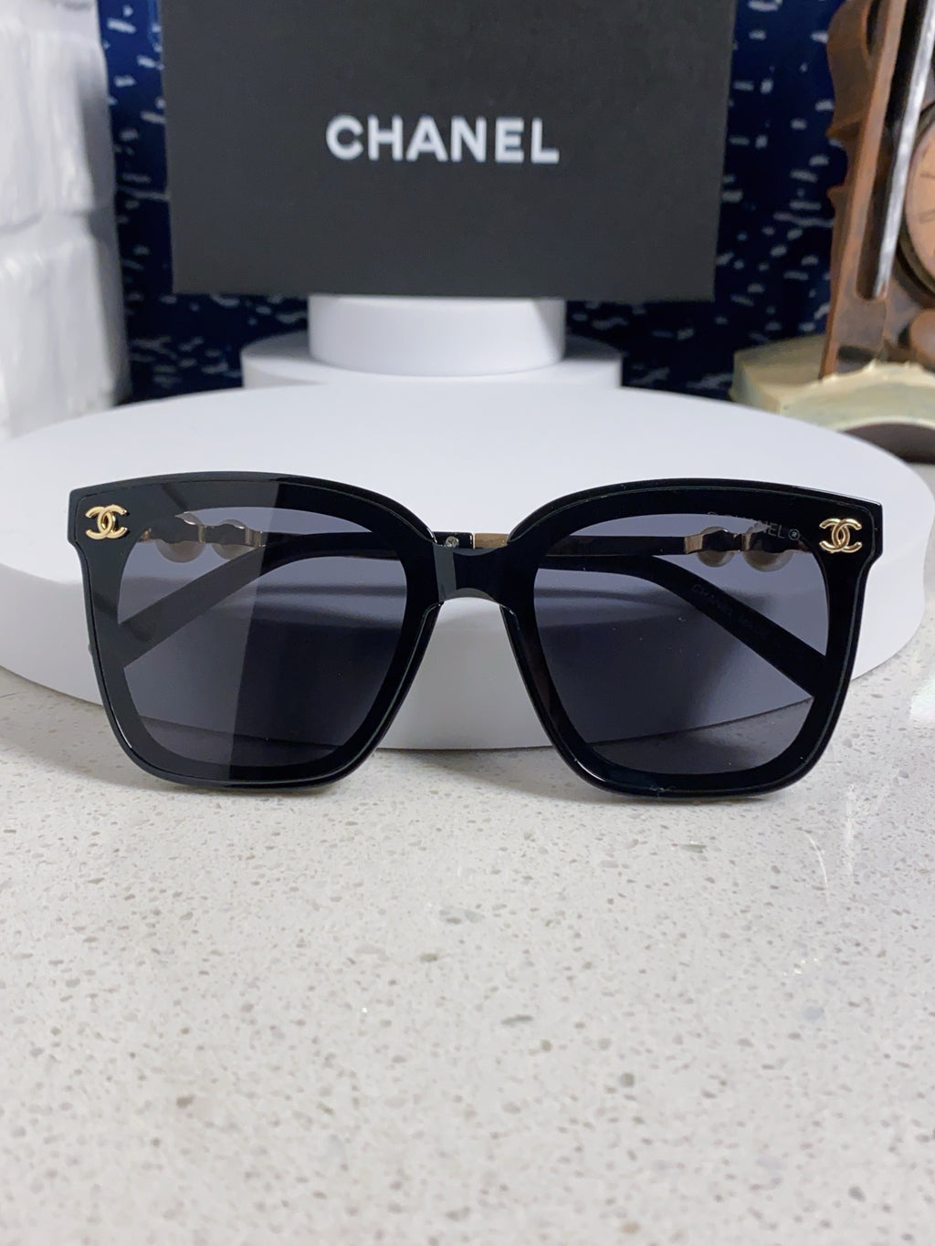 Chanel Fashion Gray Lens Sunglasses for Women - 431670 - detail image 9