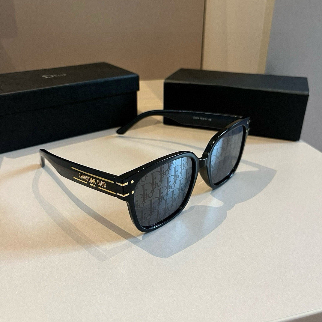 Dior Fashion Gold Lens Sunglasses for Men & Women - 431767