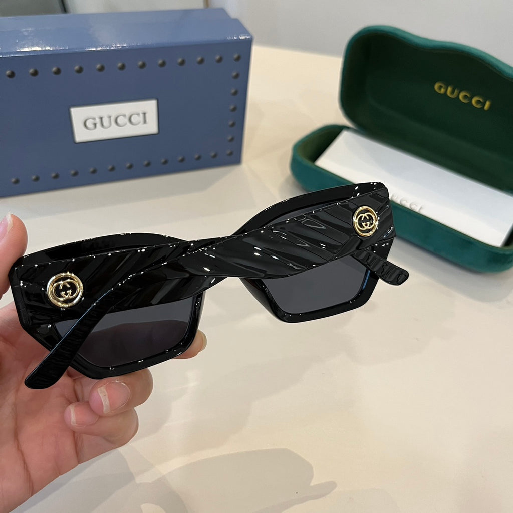 Gucci Slim Black Lens Sunglasses for Men & Women - detail image 5