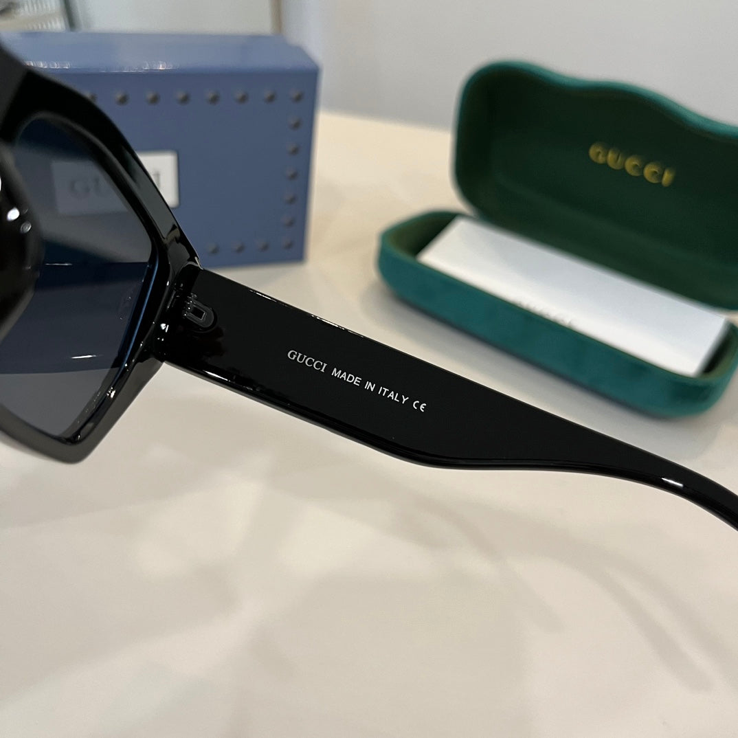 Gucci Slim Black Lens Sunglasses for Men & Women - detail image 10