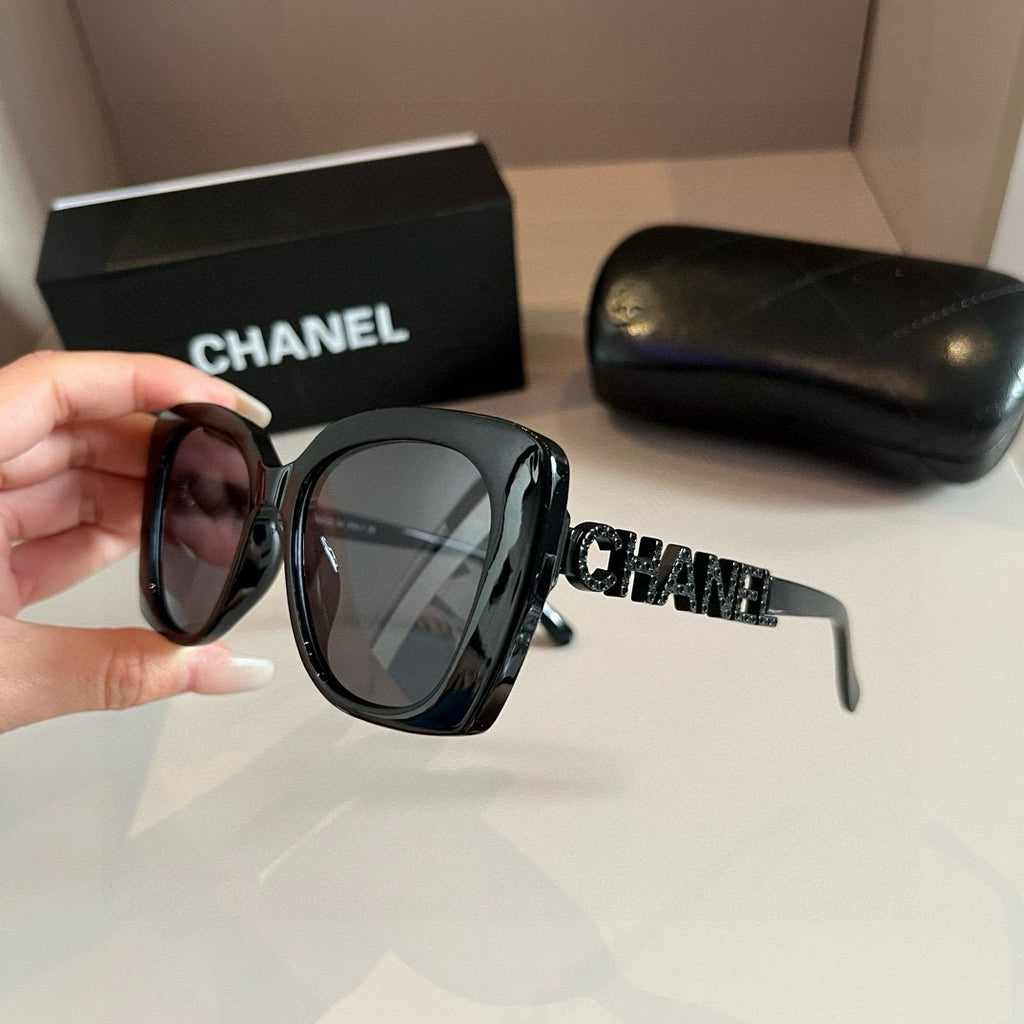 Chanel Fashion Gold Lens Sunglasses for Men & Women - 398523 - detail image 4