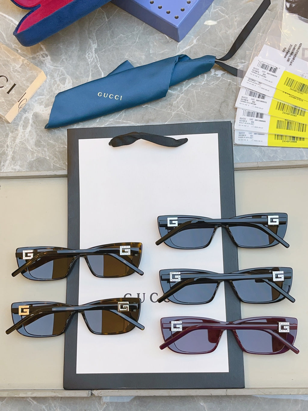 Gucci GG1681SA Fashion Gray Lens Sunglasses for Men & Women - detail image 9