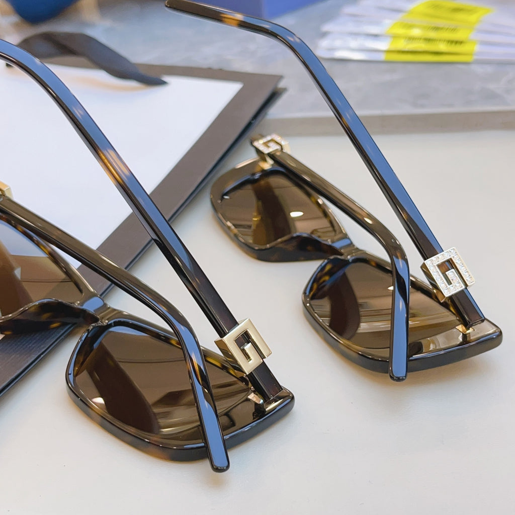 Gucci GG1681SA Fashion Gray Lens Sunglasses for Men & Women - detail image 5