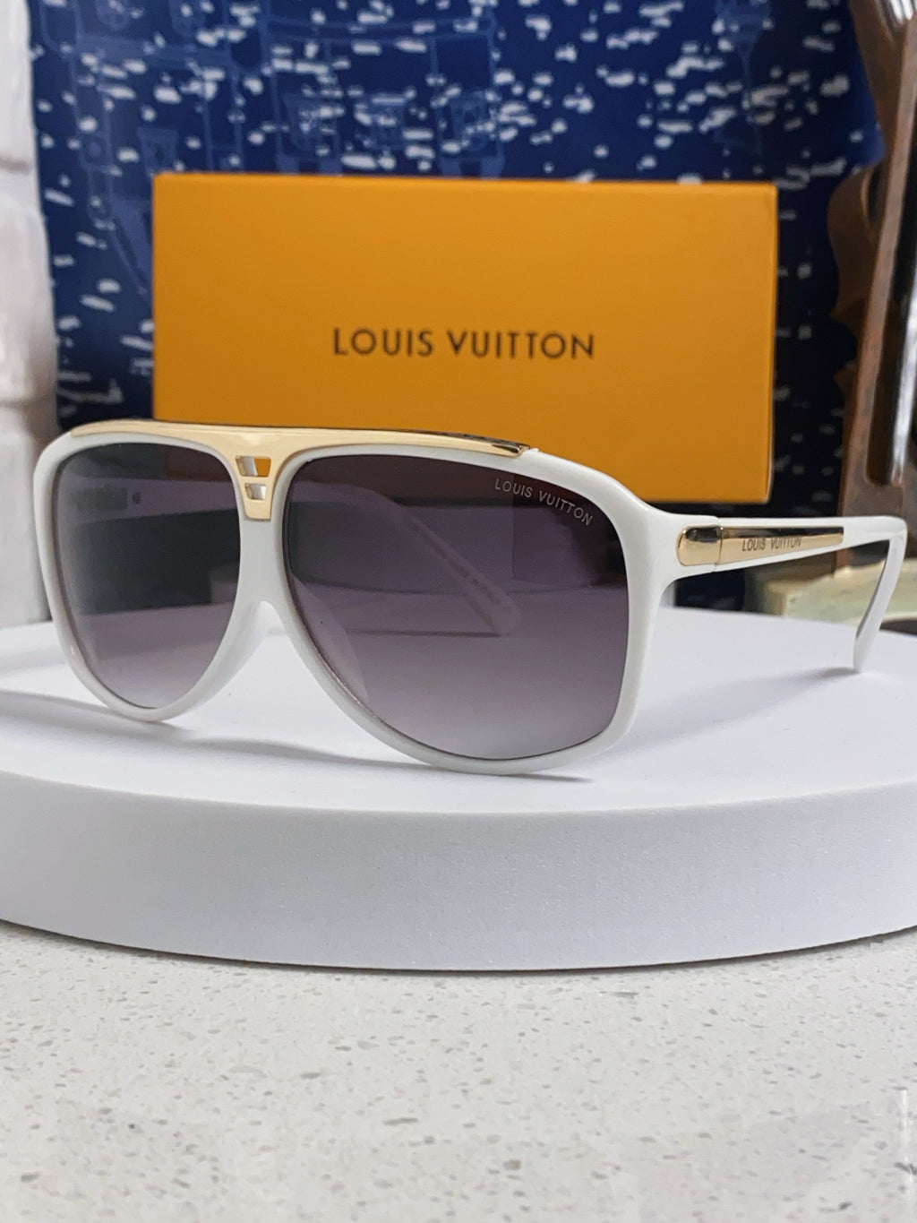 Louis Vuitton Polarized Square Silver Lens Sunglasses for Men & Women - 132160