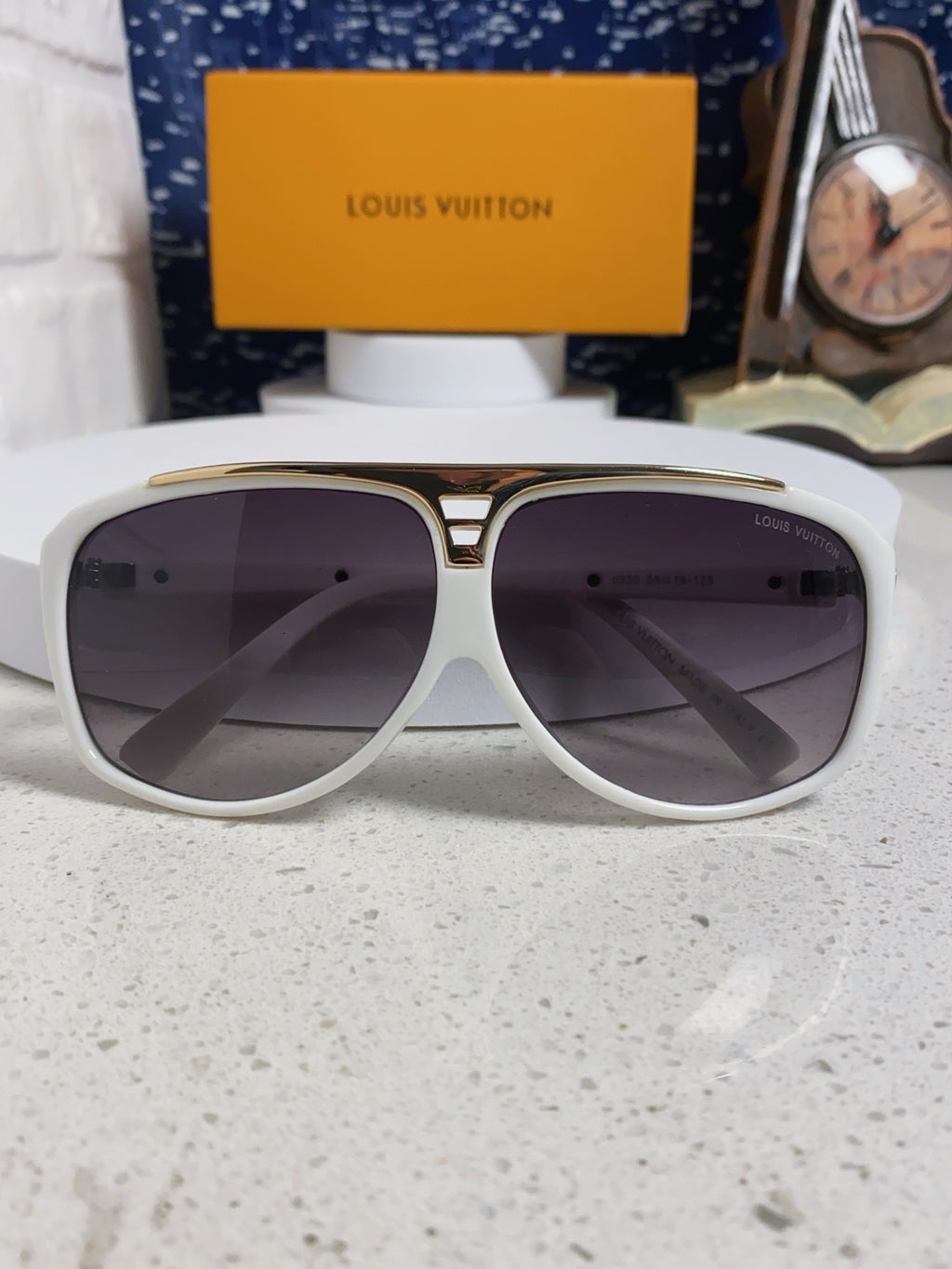 Louis Vuitton Polarized Square Silver Lens Sunglasses for Men & Women - 132160 - detail image 9