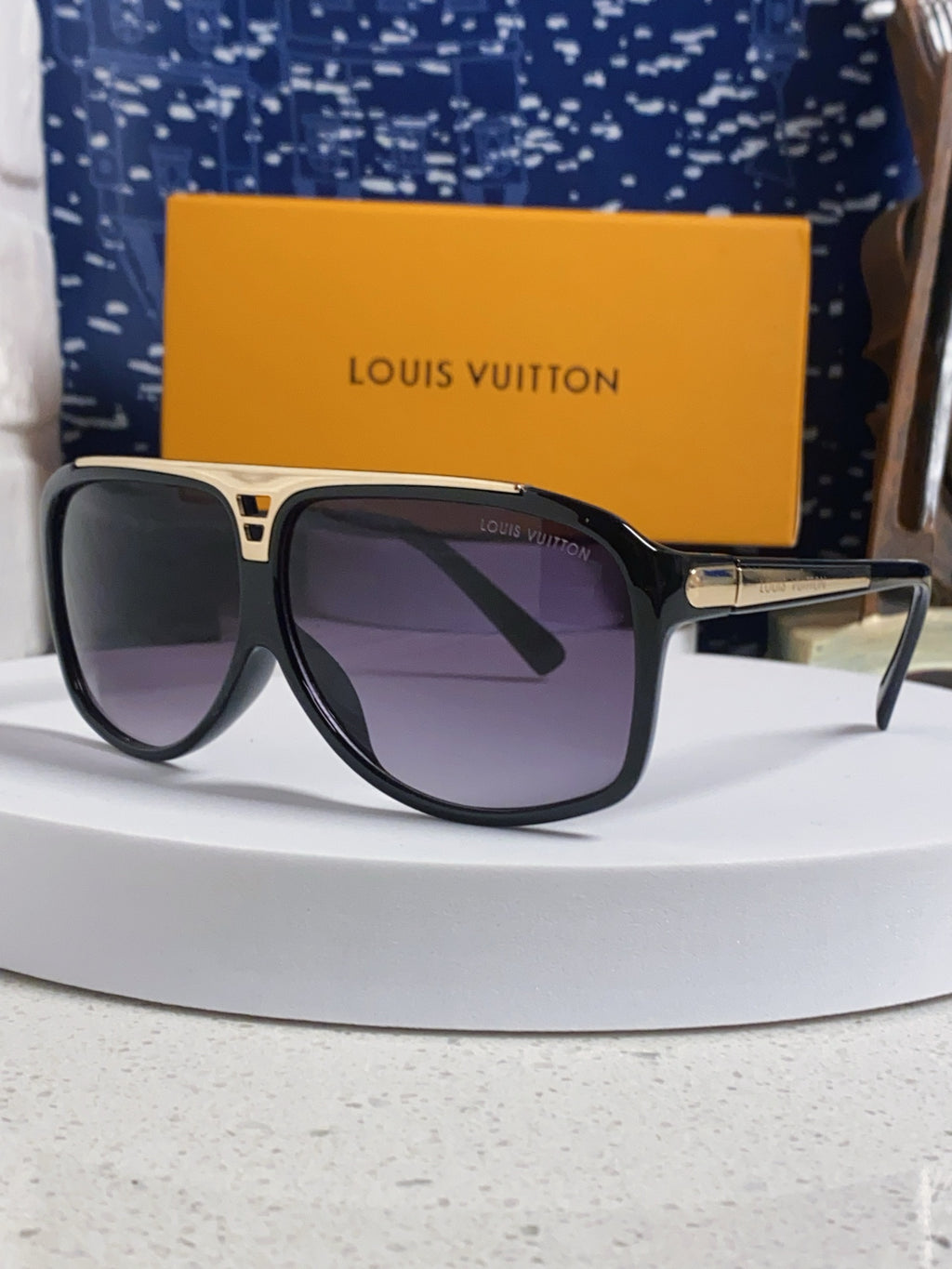 Louis Vuitton Polarized Square Silver Lens Sunglasses for Men & Women - 132161