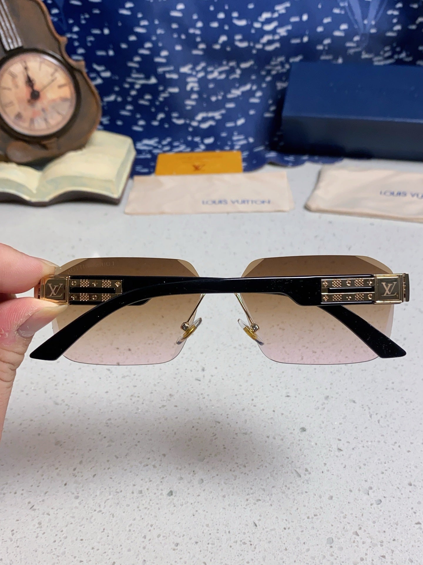 Louis Vuitton Lightweight Rimless Brown Lens Sunglasses for Men & Wom - 132171 - detail image 5