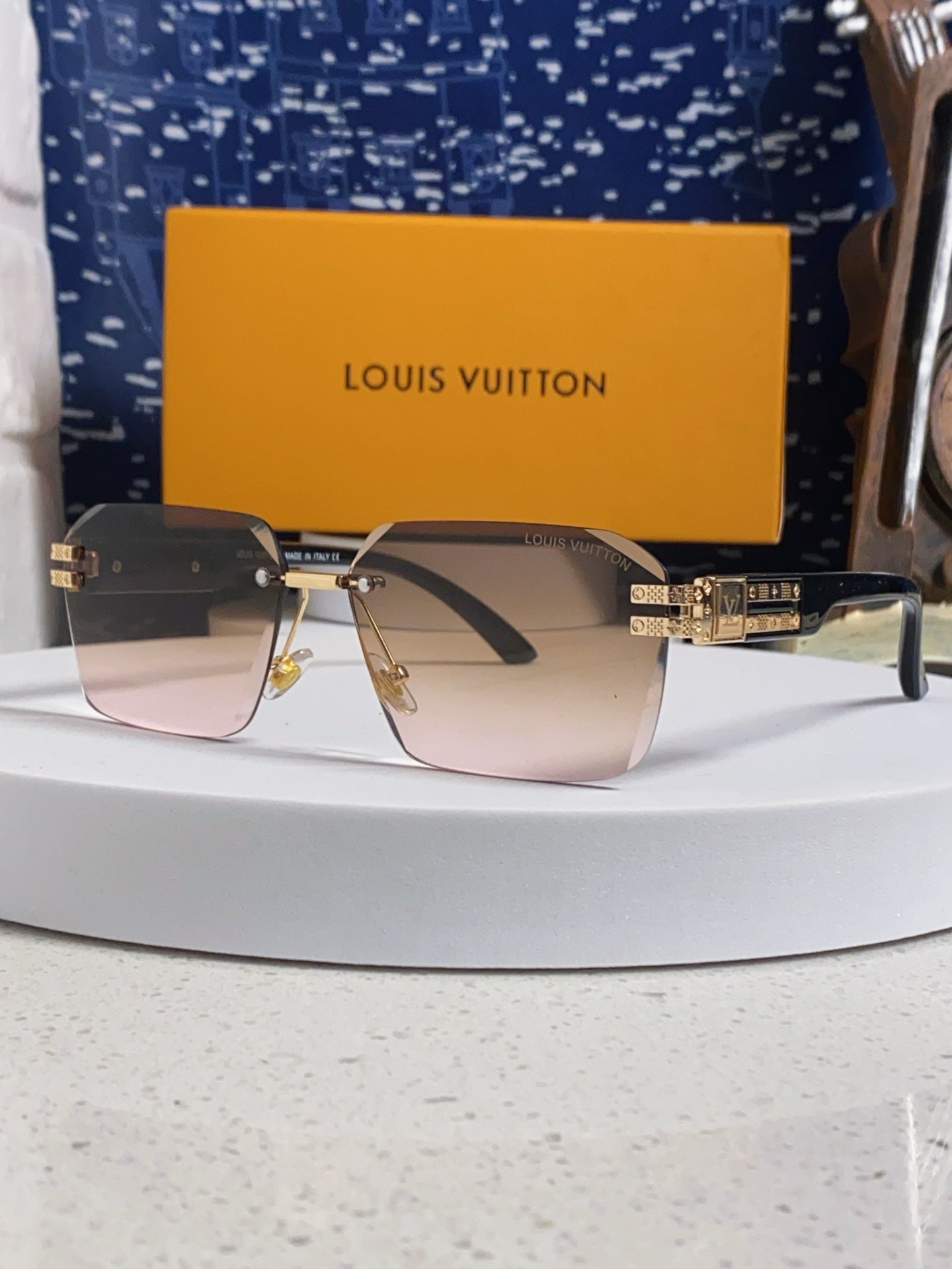Louis Vuitton Lightweight Rimless Brown Lens Sunglasses for Men & Wom - 132171