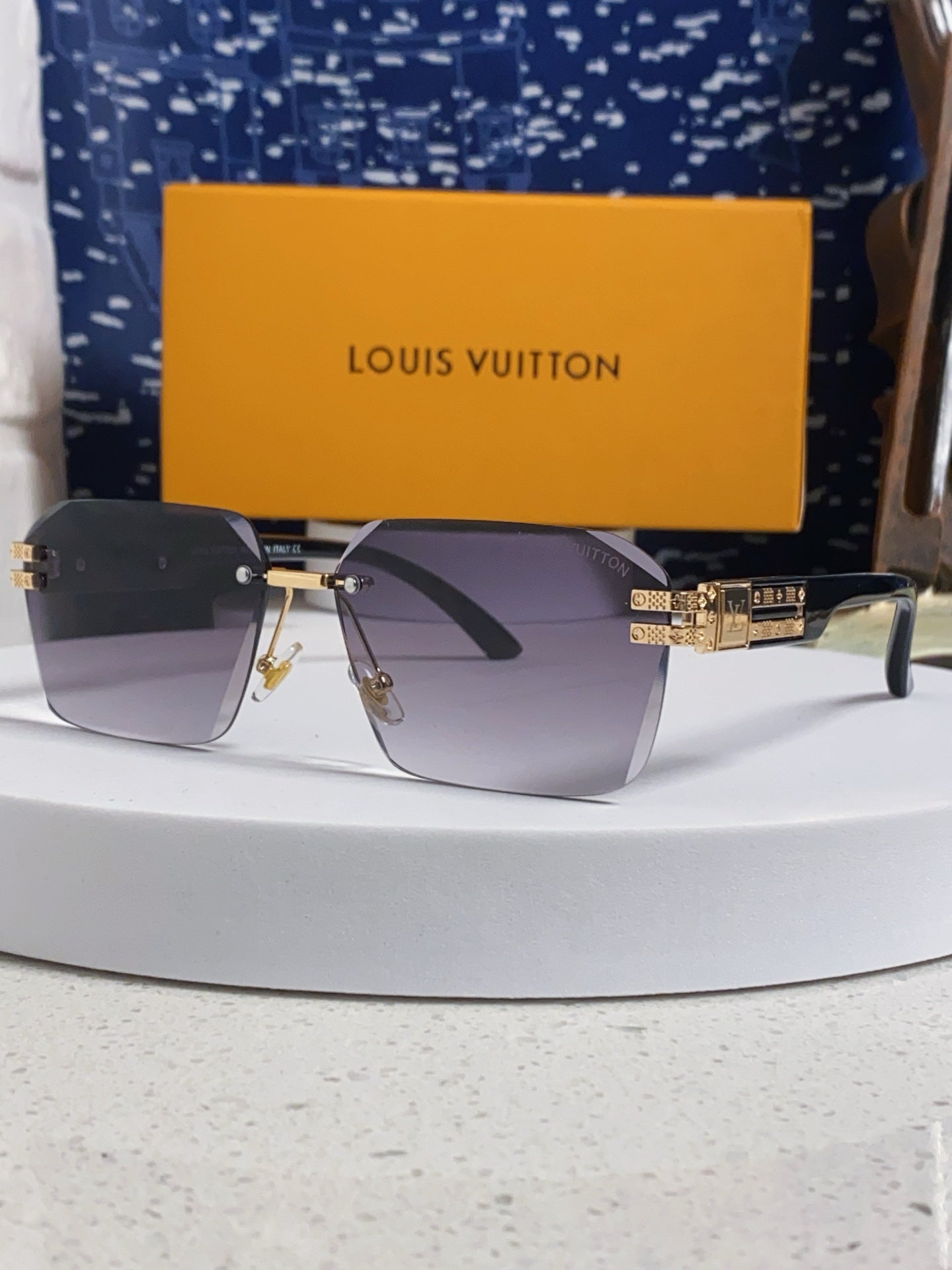 Louis Vuitton Lightweight Rimless Silver Lens Sunglasses for Men & Women