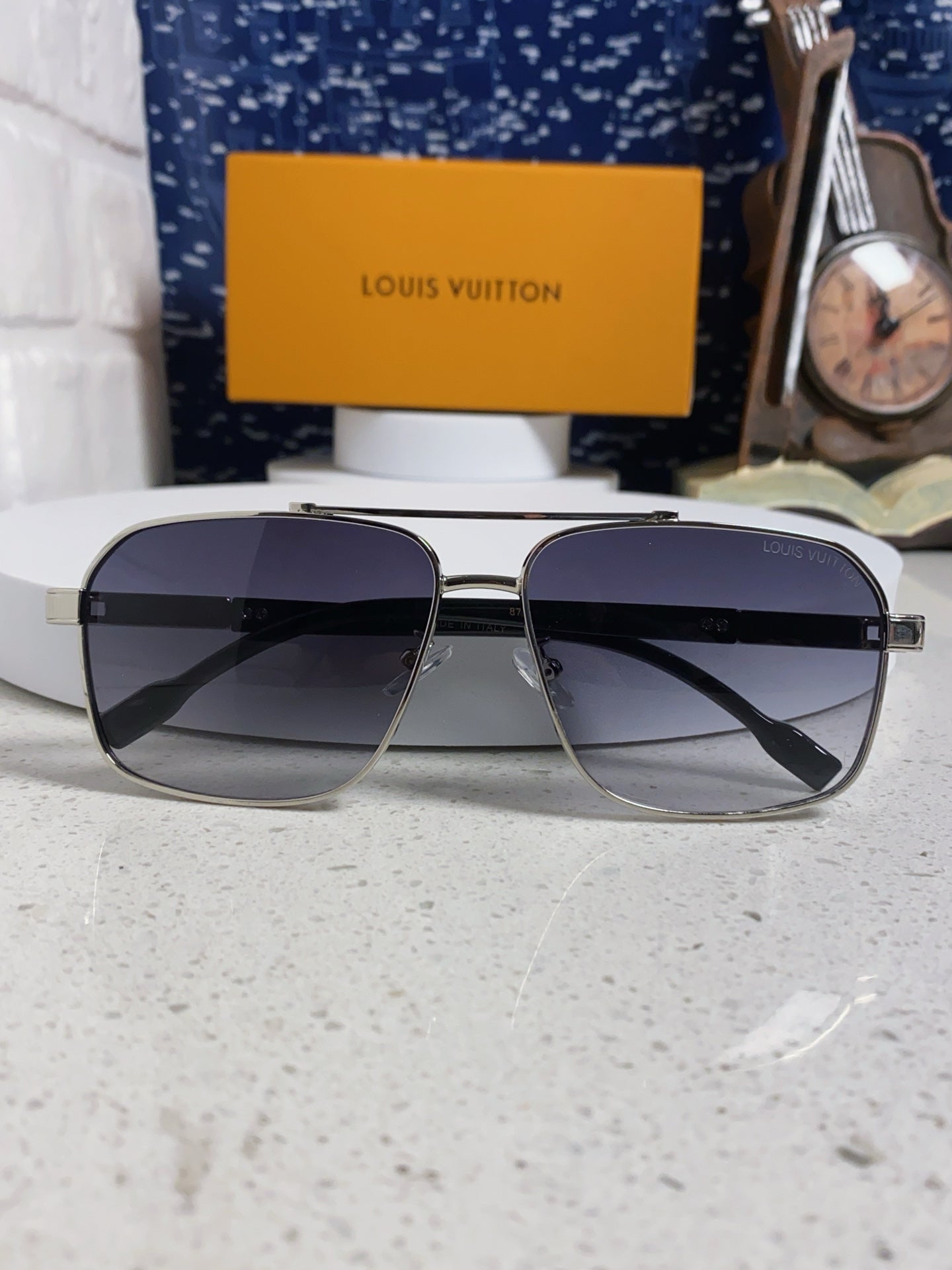 Louis Vuitton Fashion Silver Lens Sunglasses for Men - 132165 - detail image 9
