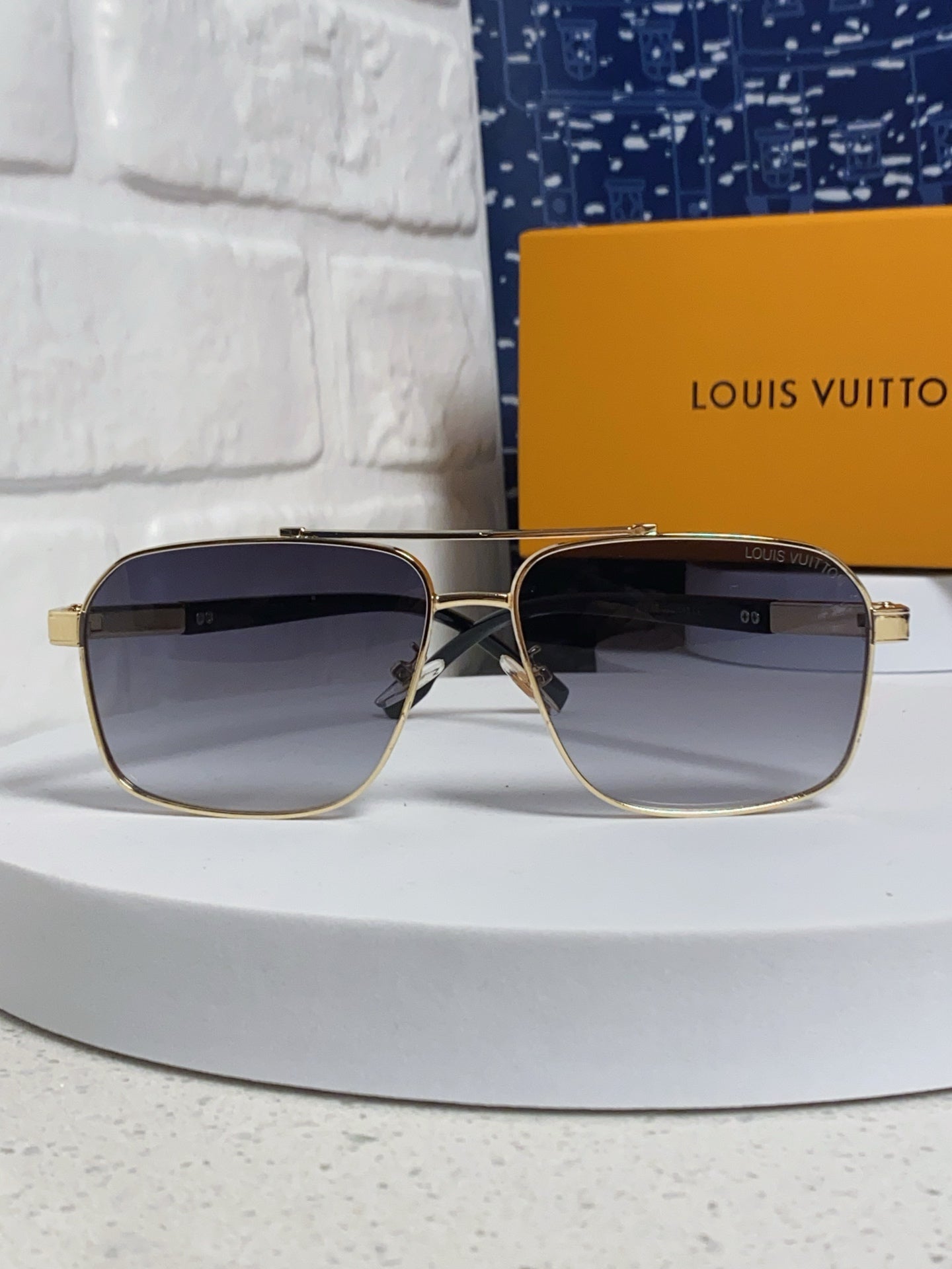 Louis Vuitton Fashion Silver Lens Sunglasses for Men - 132166 - detail image 2