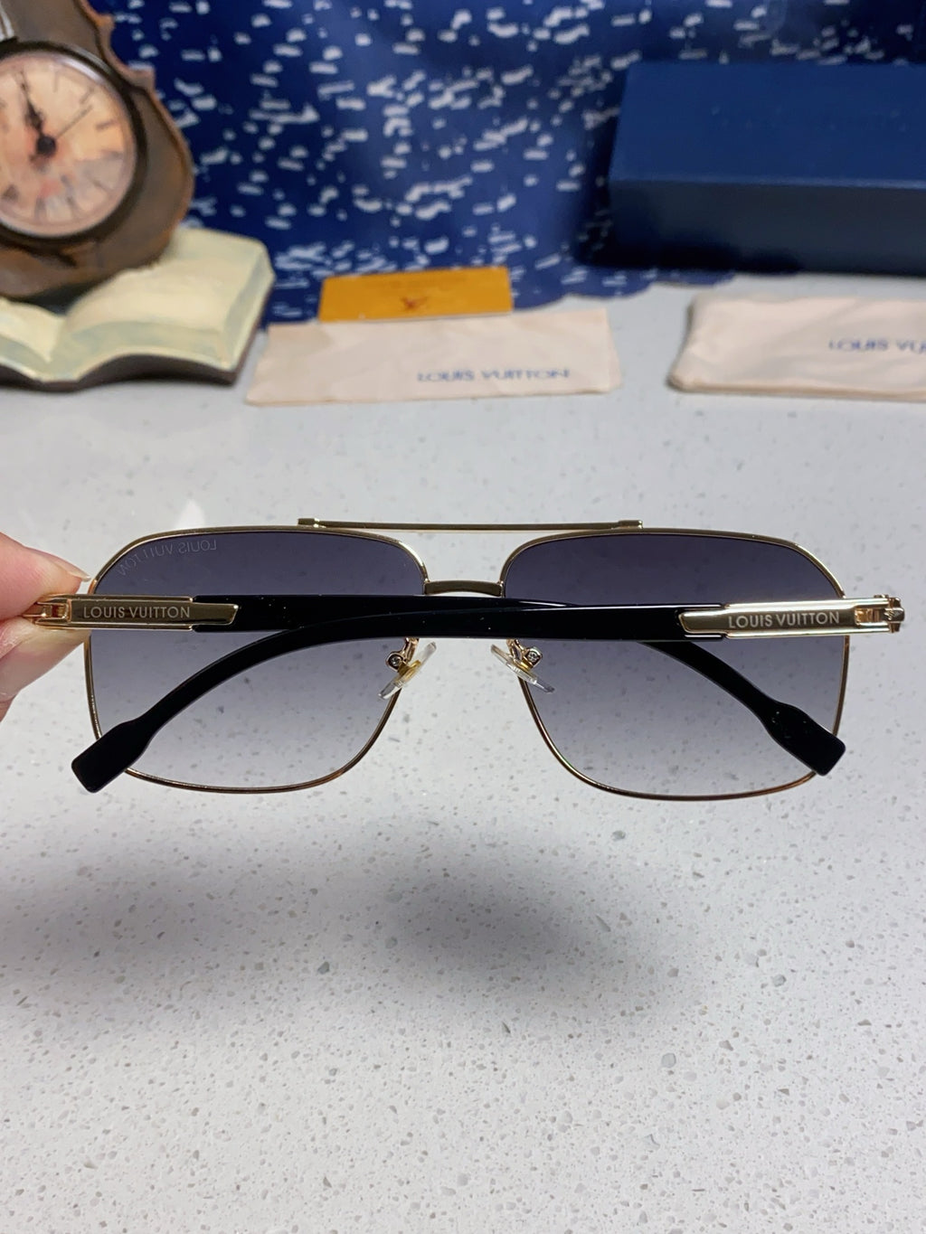 Louis Vuitton Fashion Silver Lens Sunglasses for Men - 132166 - detail image 5