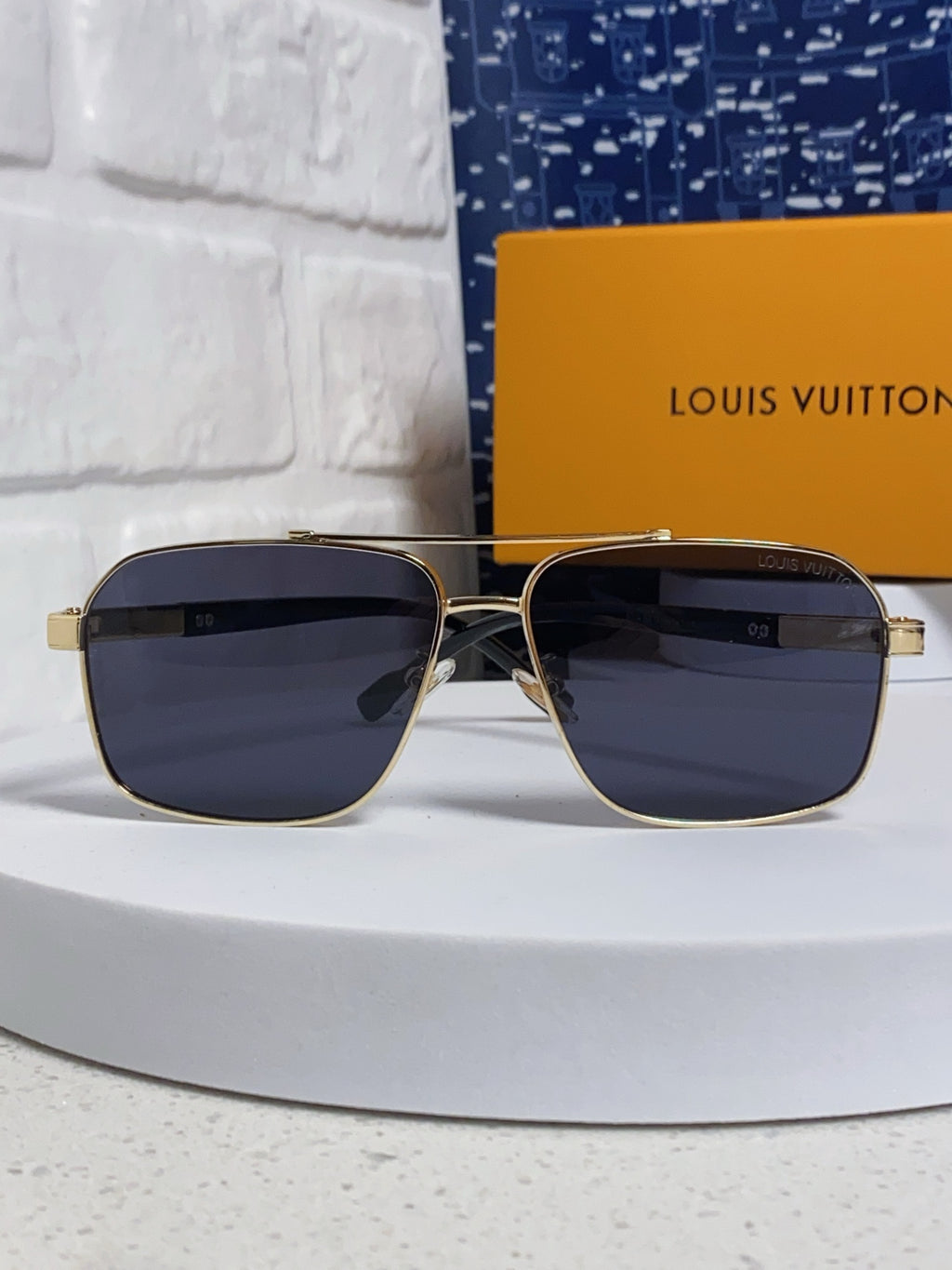 Louis Vuitton Fashion Black Lens Sunglasses for Men - 132168 - detail image 2