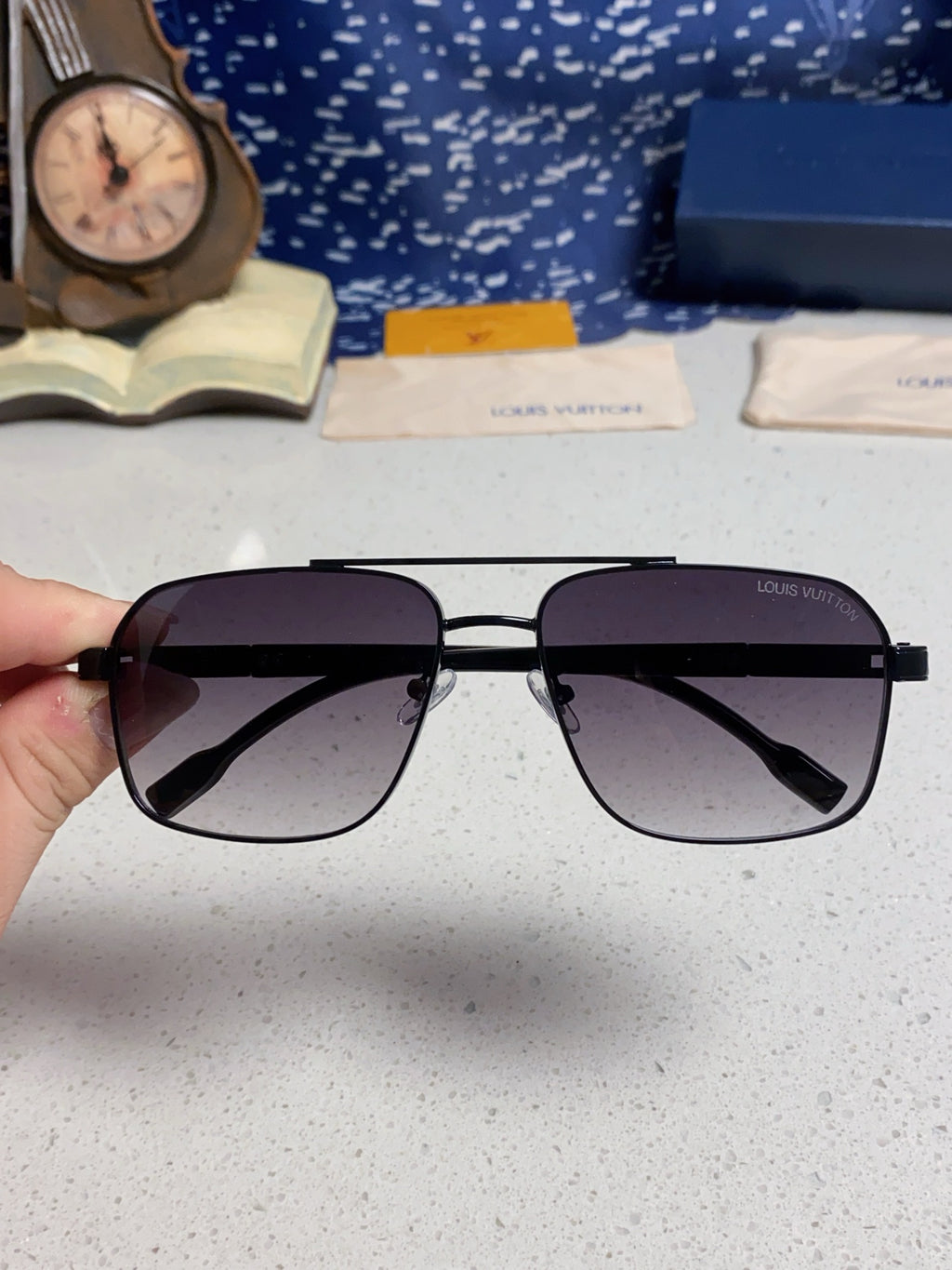Louis Vuitton Fashion Silver Lens Sunglasses for Men - 132169 - detail image 4