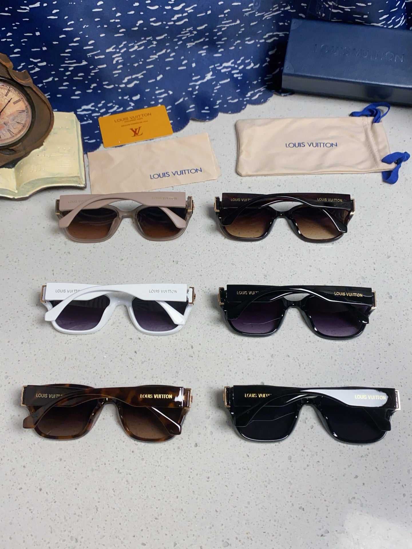 Louis Vuitton Oversized Black Lens Sunglasses for Men & Women - 132170 - detail image 11