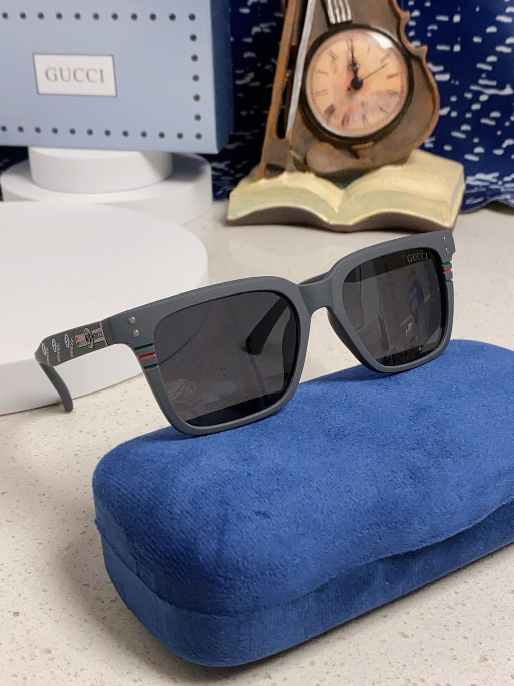 Gucci Polarized Fashion Black Lens Sunglasses for Men & Women - 132231 - detail image 10