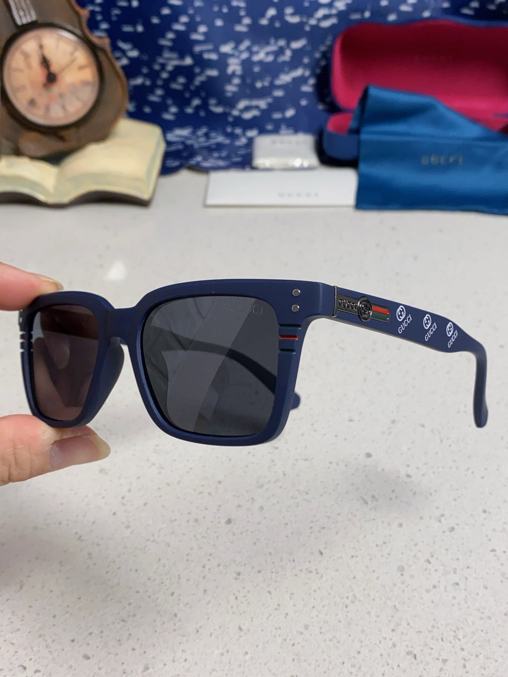 Gucci Polarized Fashion Black Lens Sunglasses for Men & Women - 132232 - detail image 6