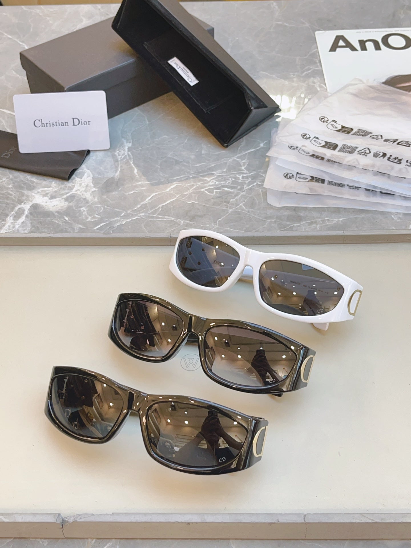 Dior VERYDIOR Fashion Silver Lens Sunglasses for Men & Women - detail image 2